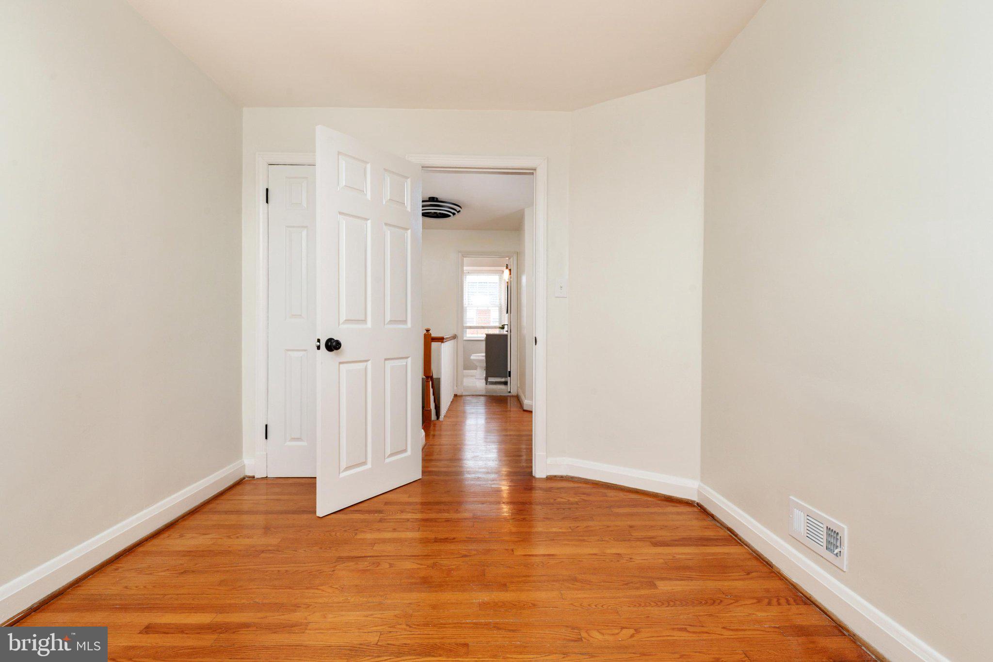 EDNOR GARDENS - LAKESIDE - Residential