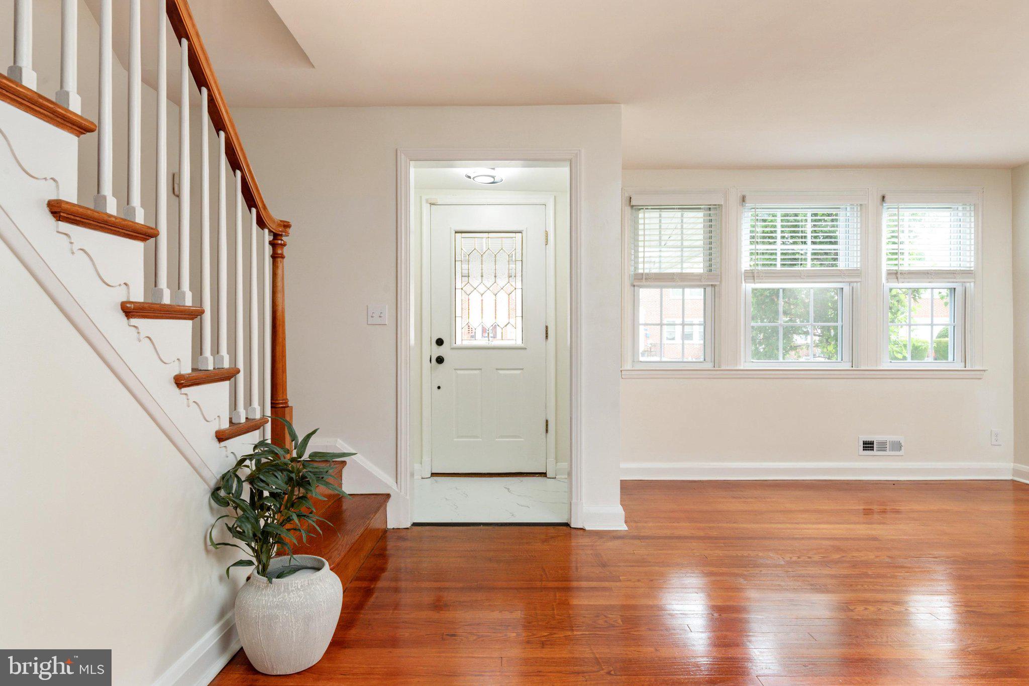 EDNOR GARDENS - LAKESIDE - Residential