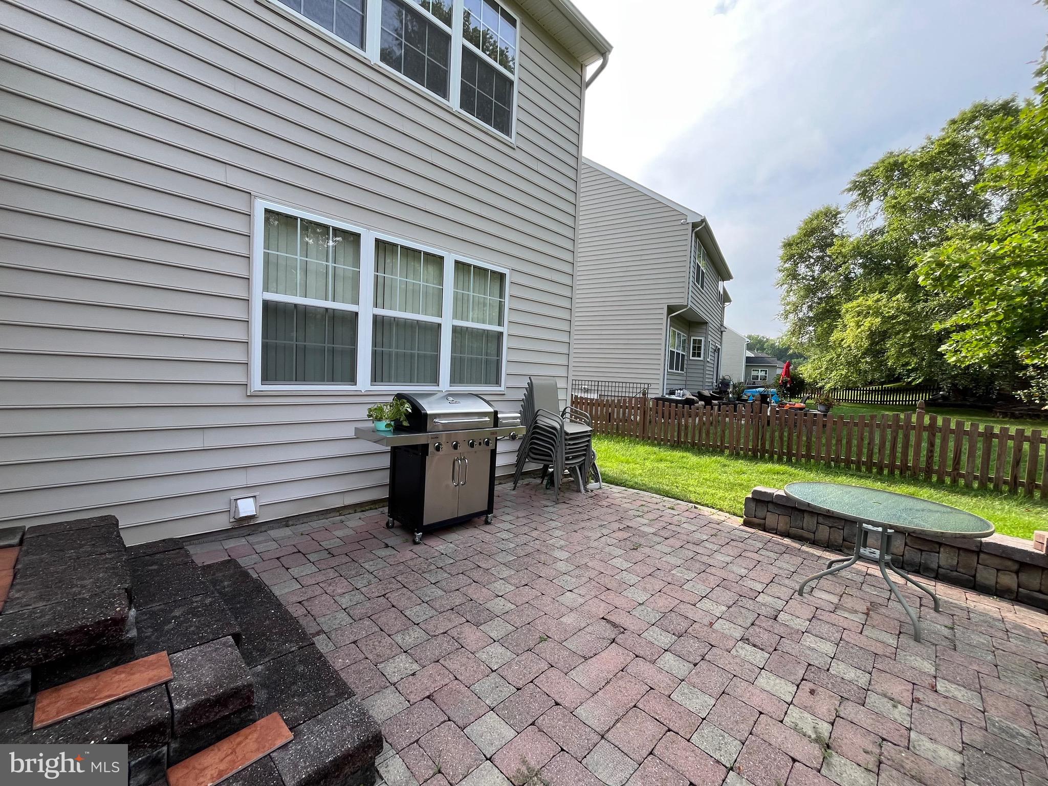 AIRDRIE MEADOWS - Residential
