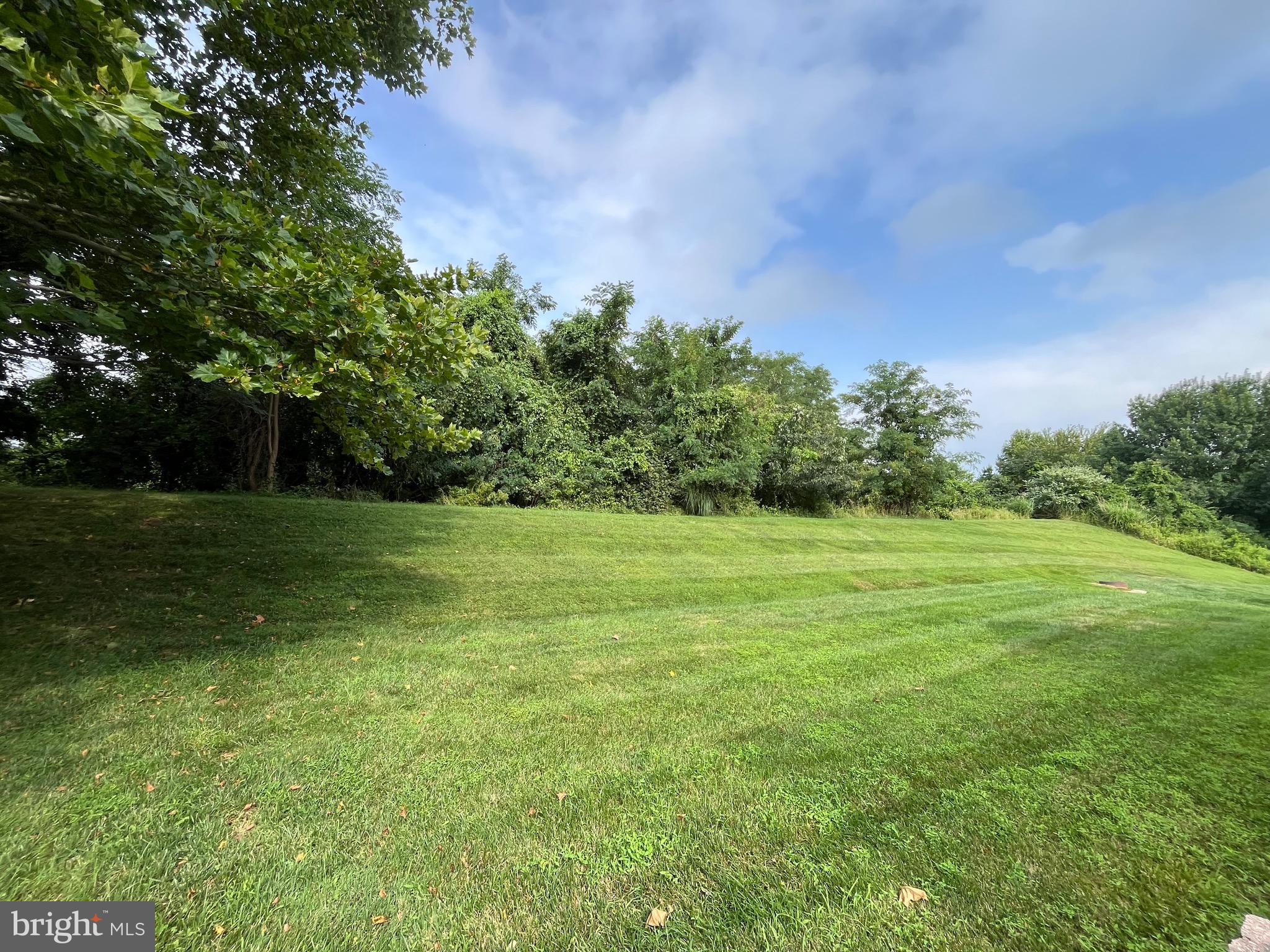 AIRDRIE MEADOWS - Residential