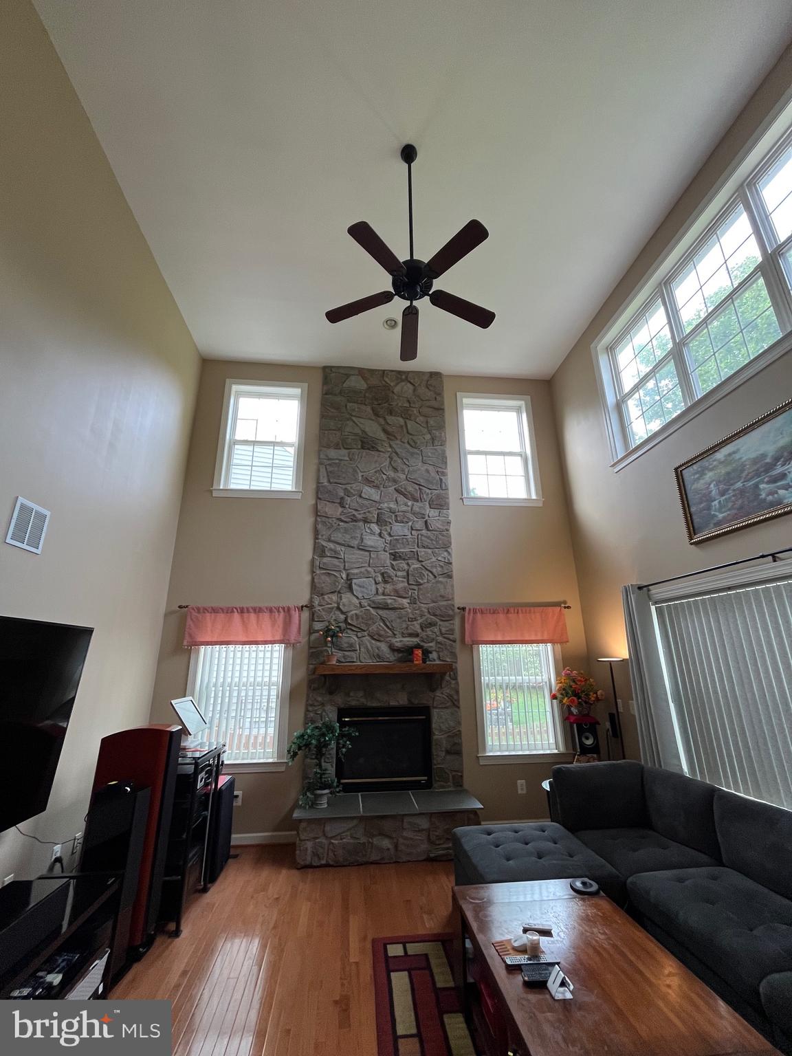 AIRDRIE MEADOWS - Residential