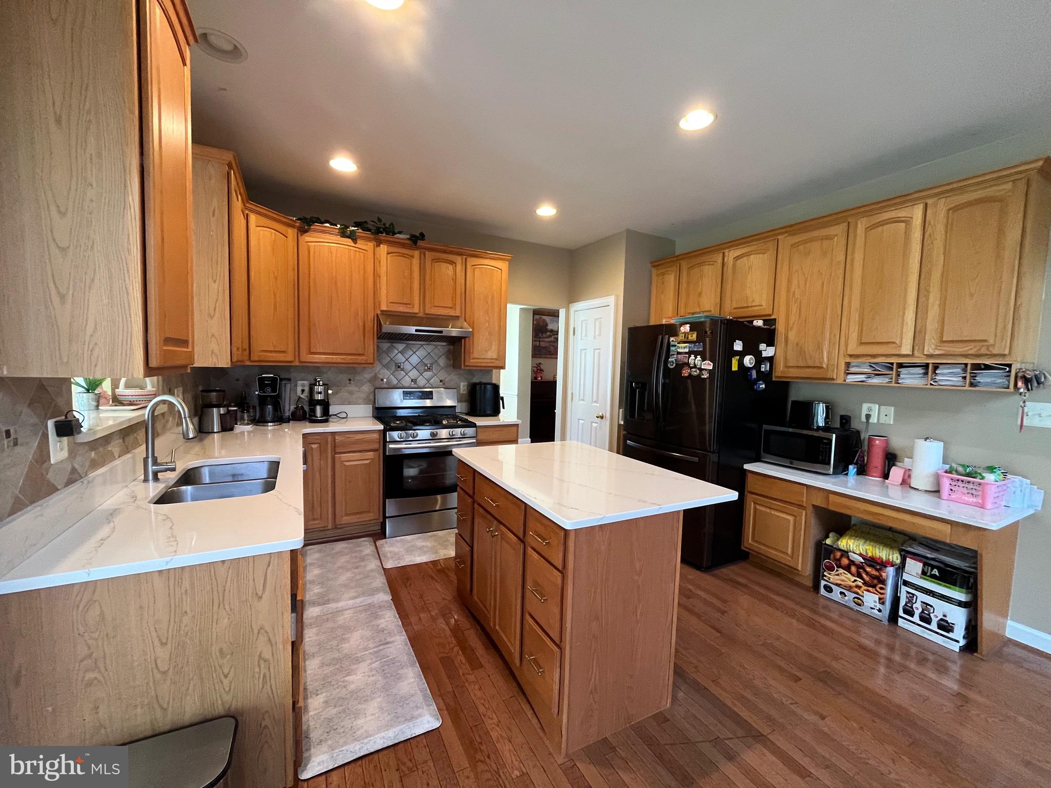 AIRDRIE MEADOWS - Residential