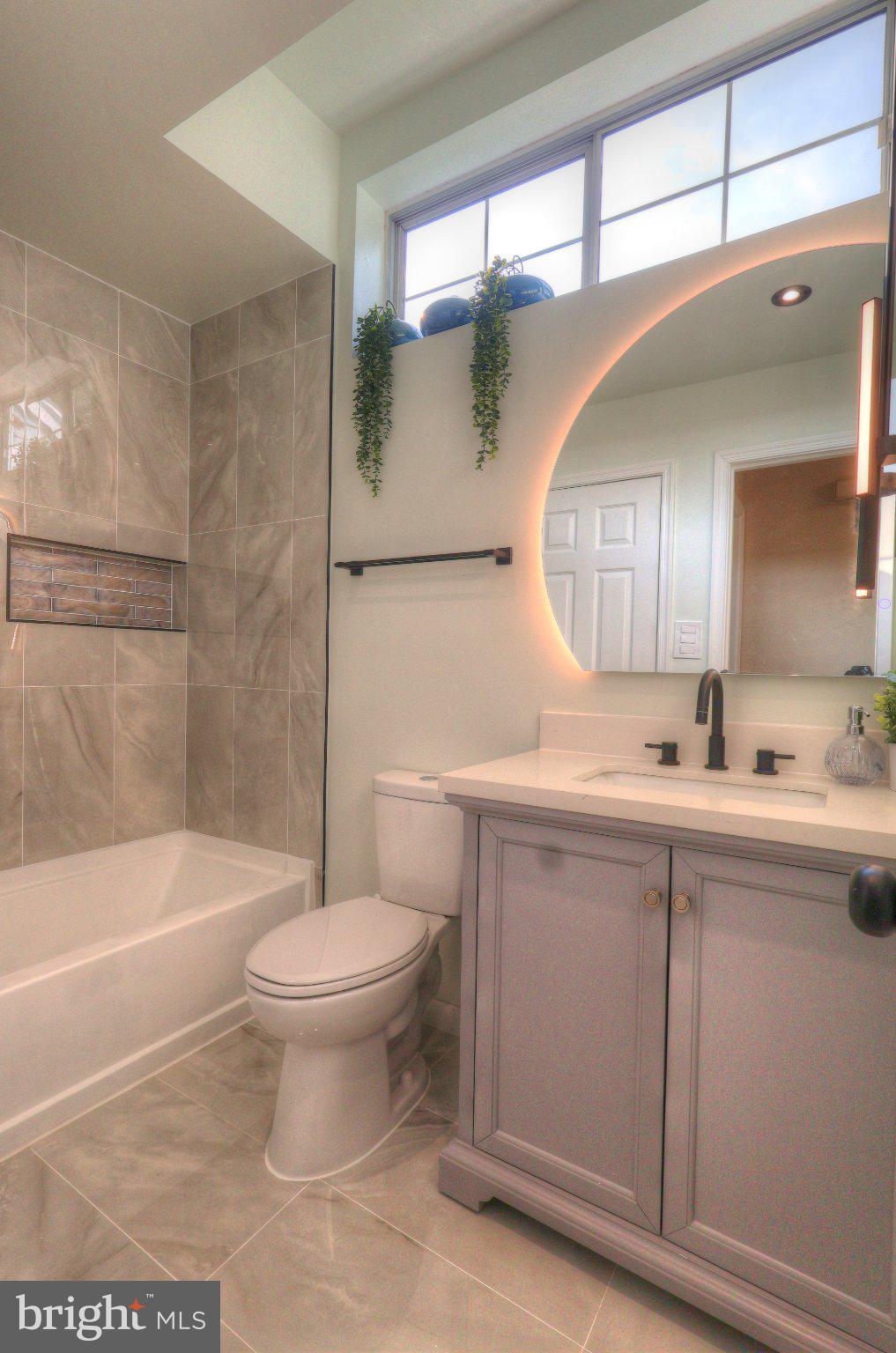 FRANKFORD - Residential