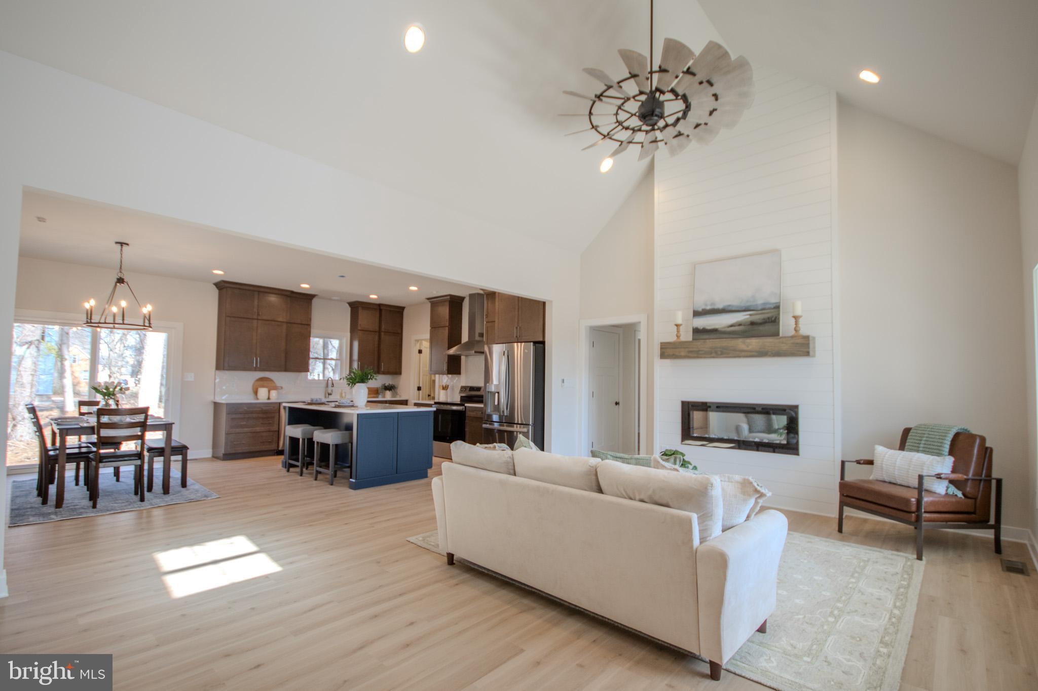 STEEPLECHASE - Residential