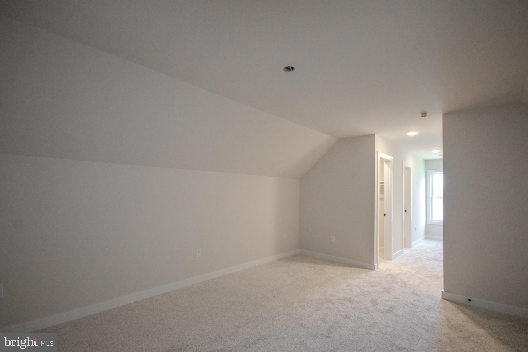 STEEPLECHASE - Residential