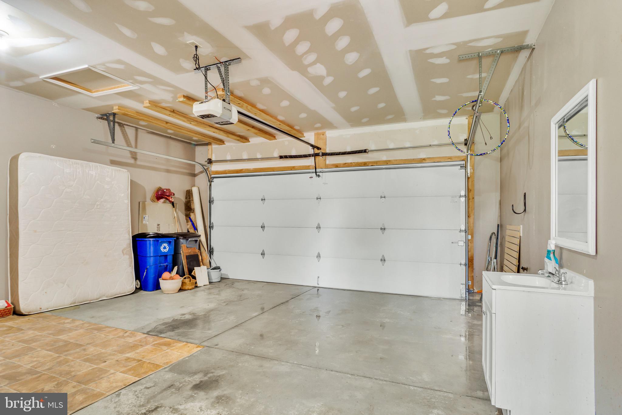 SPRINGBROOK FARMS - Residential