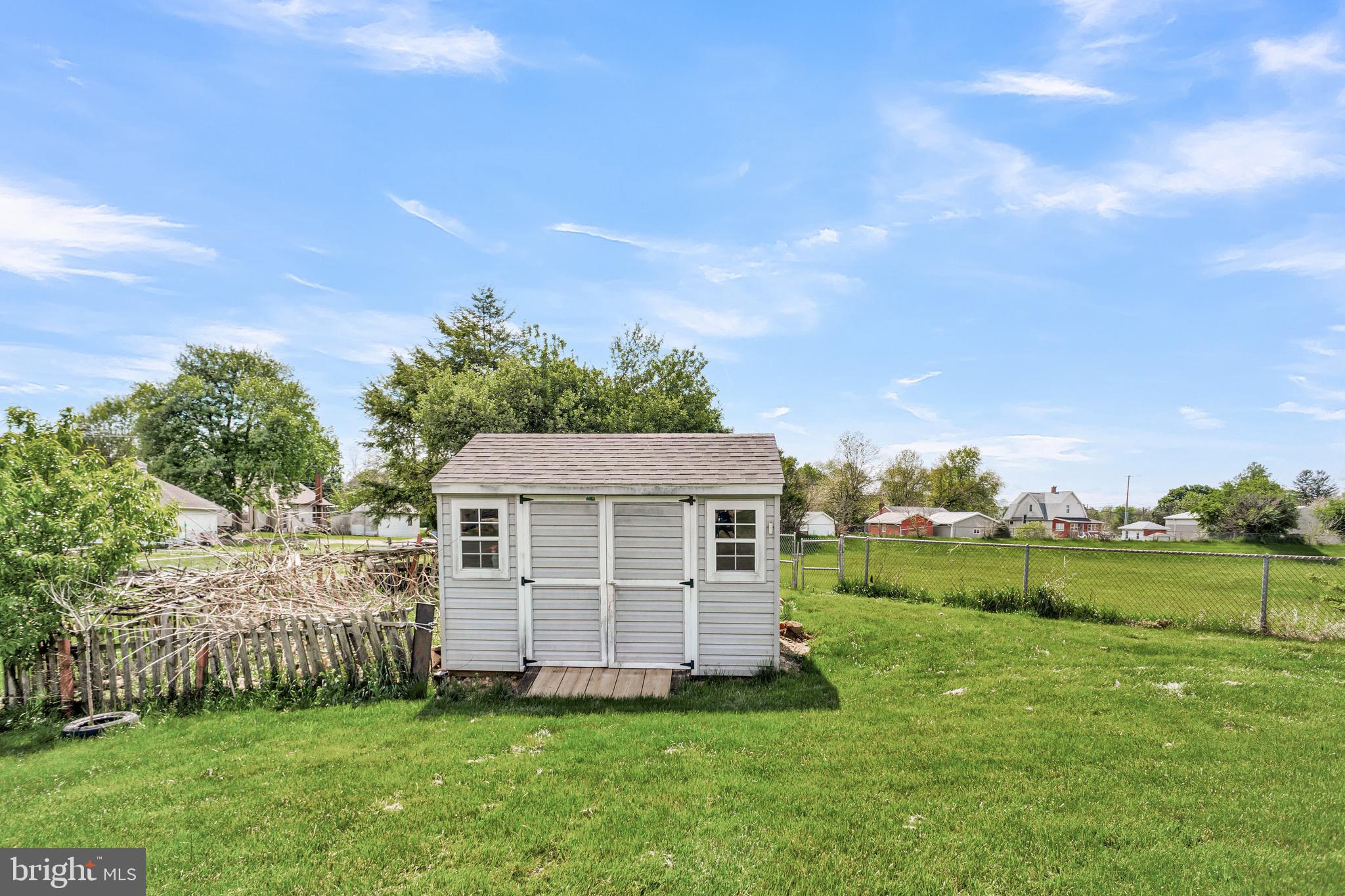 SPRINGBROOK FARMS - Residential