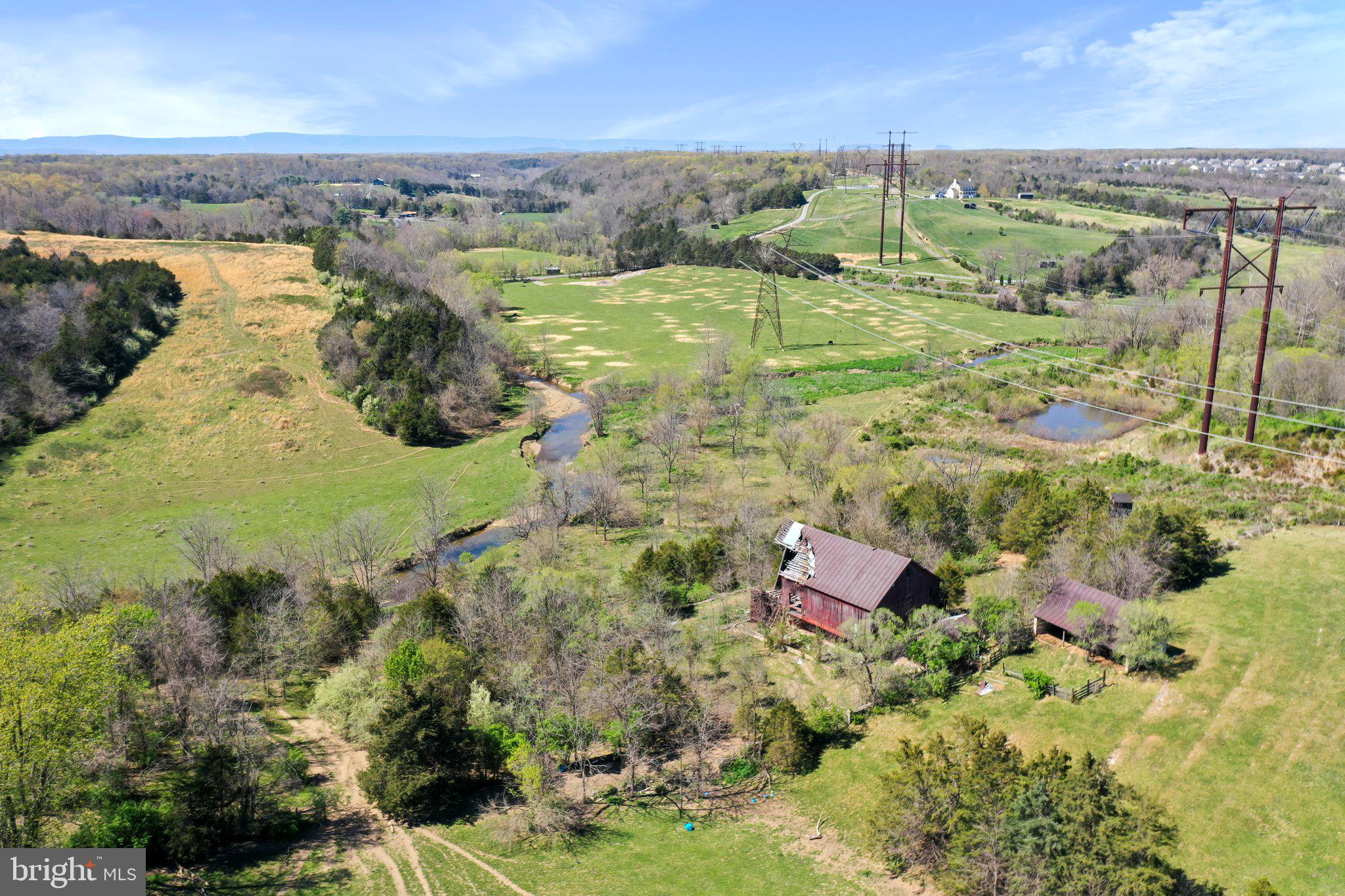 CROOKED RUN - Commercial Sale
