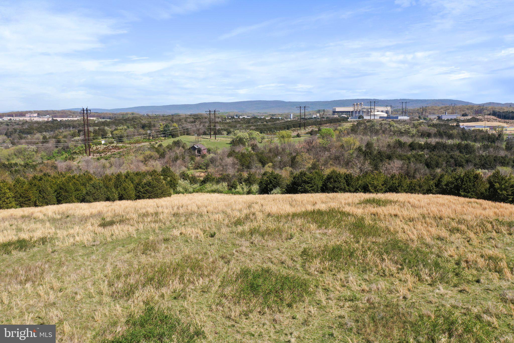 CROOKED RUN - Commercial Sale