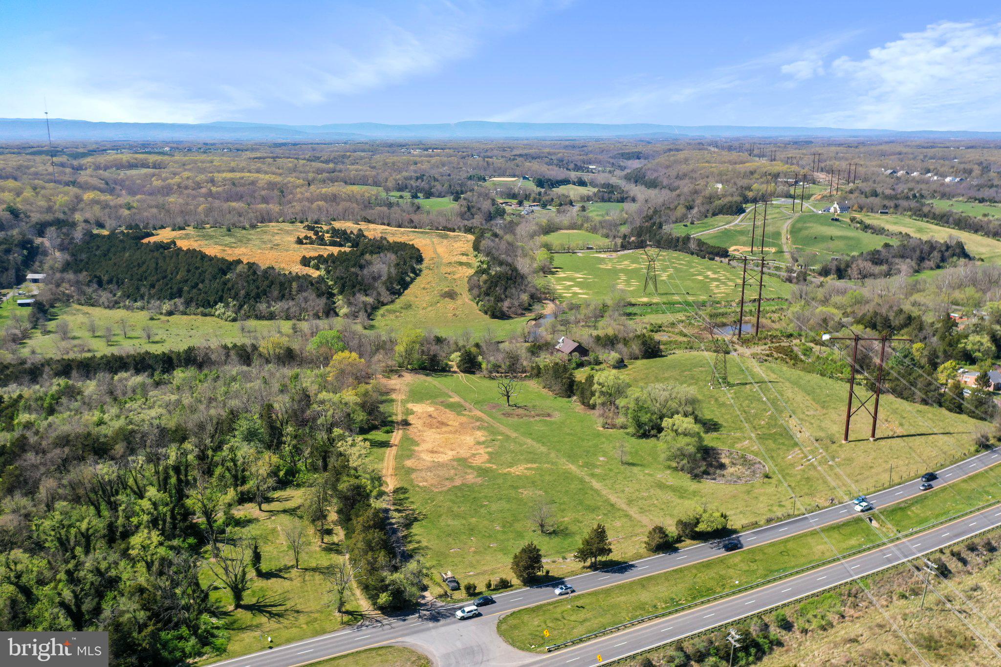CROOKED RUN - Commercial Sale