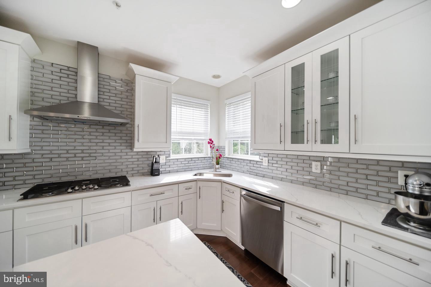 GLENSHIRE ESTATES - Residential