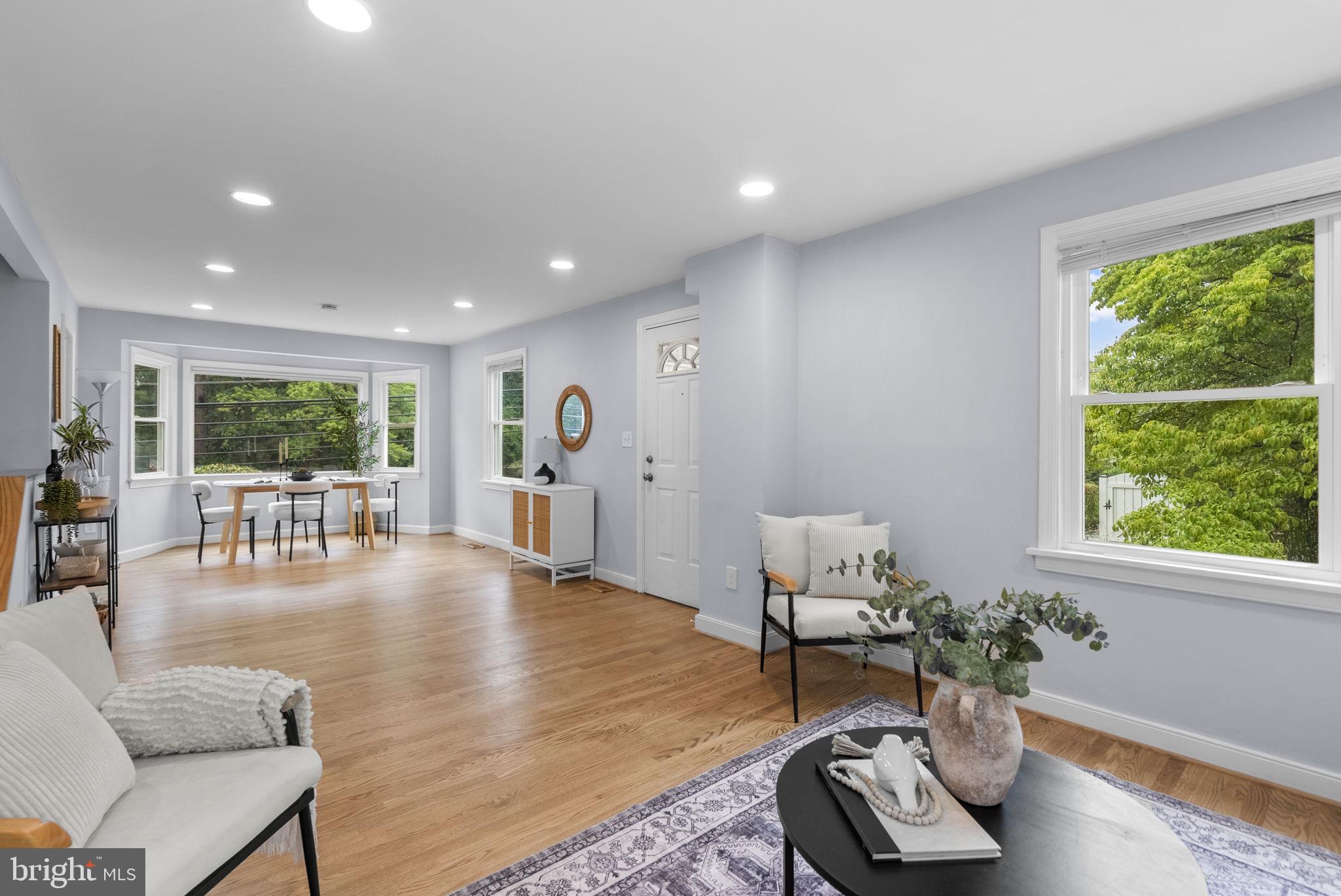 GLENMONT FOREST - Residential