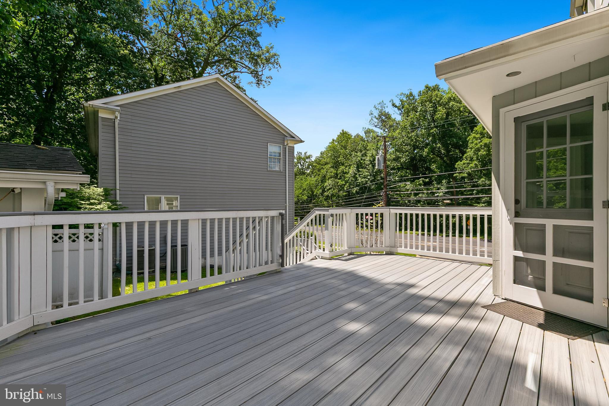 GLENMONT FOREST - Residential