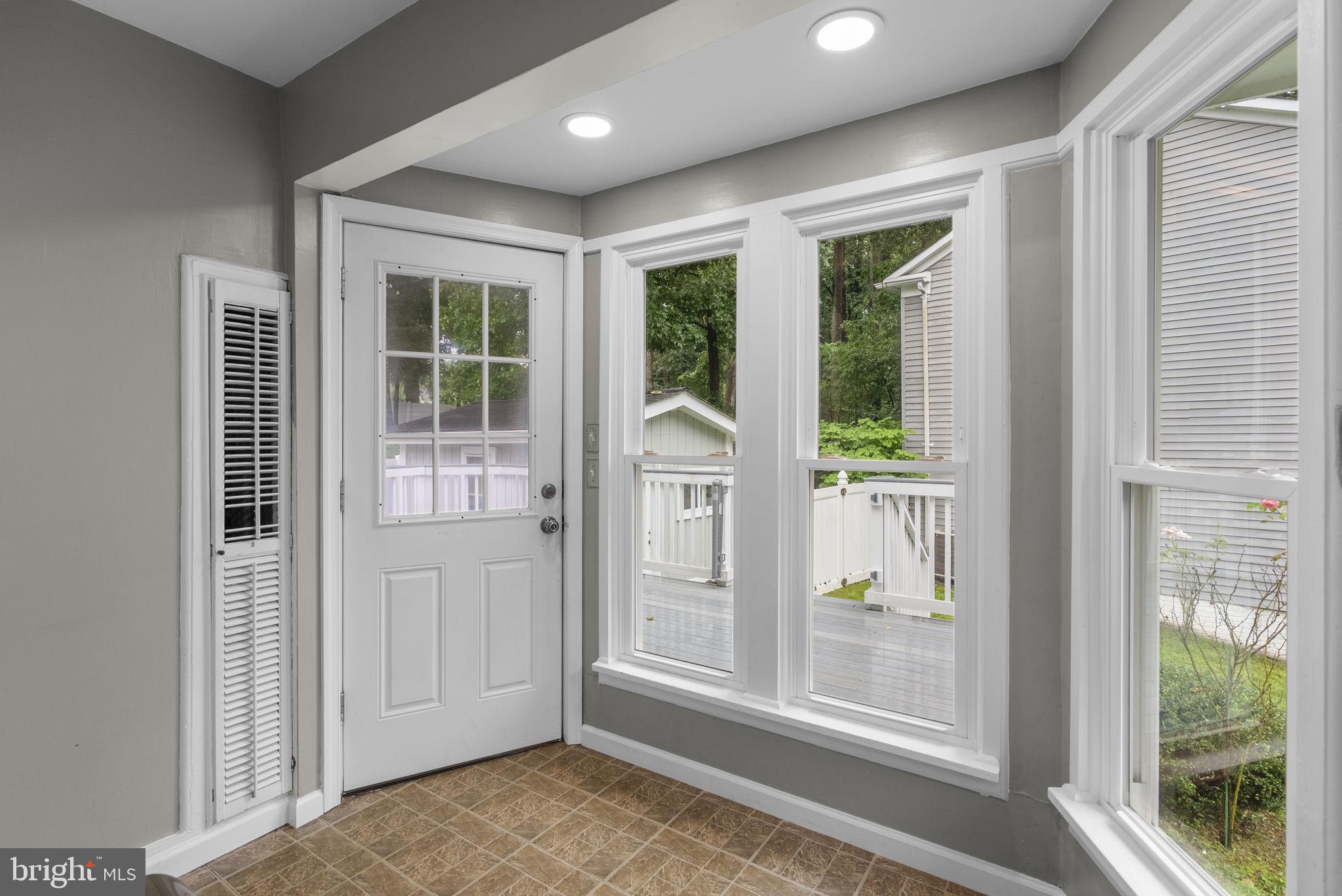 GLENMONT FOREST - Residential