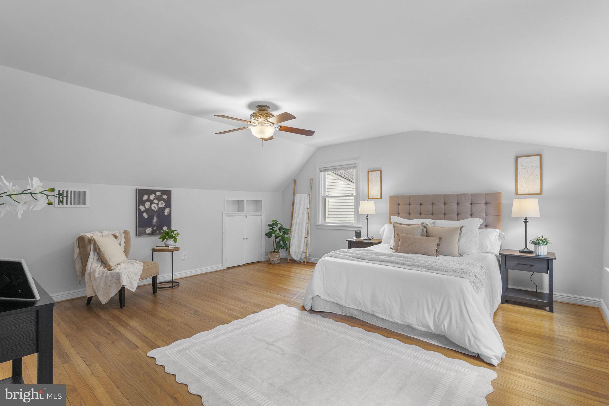 GLENMONT FOREST - Residential