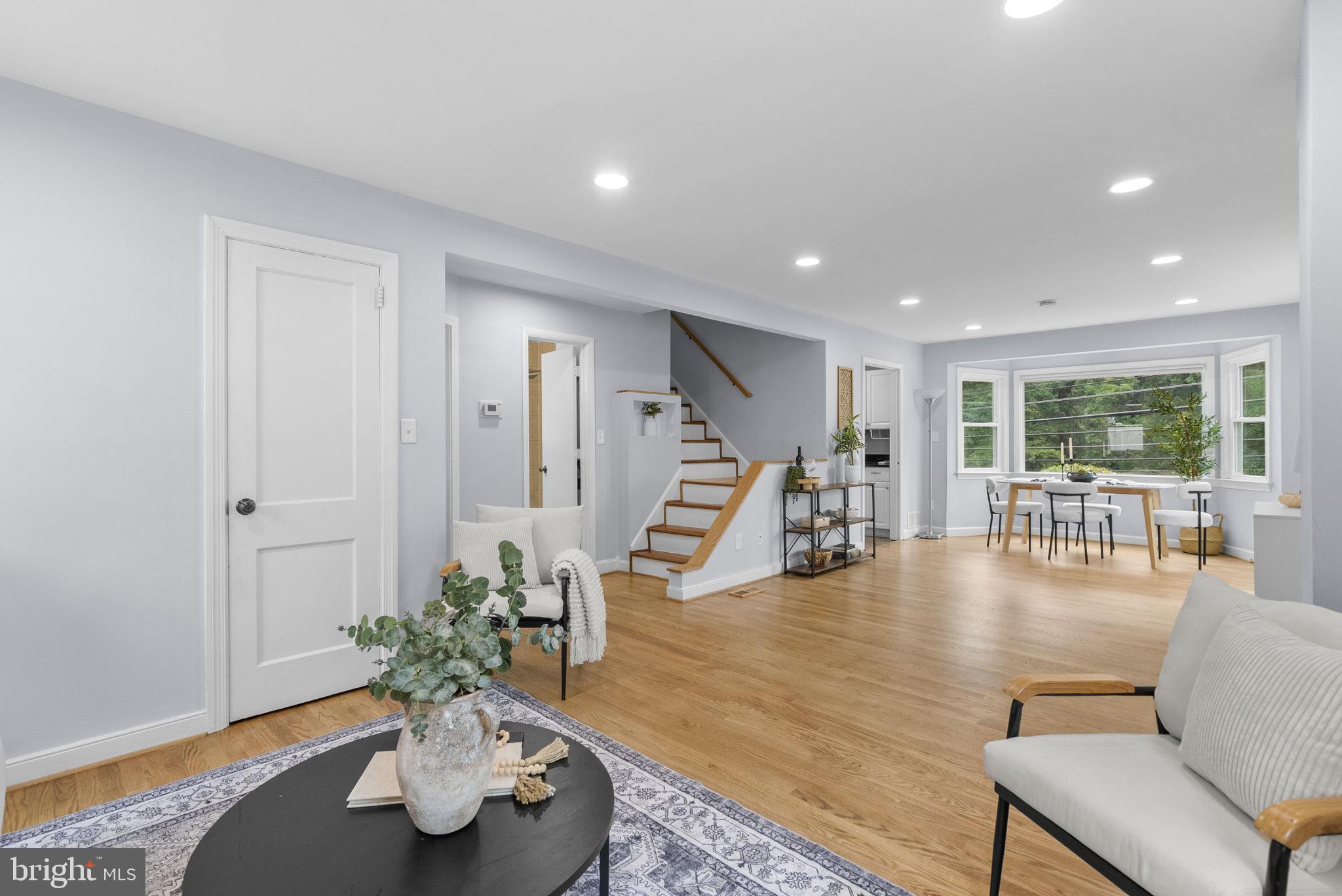 GLENMONT FOREST - Residential