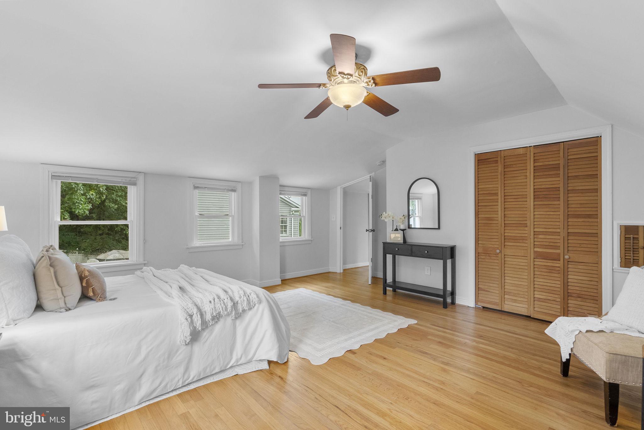 GLENMONT FOREST - Residential