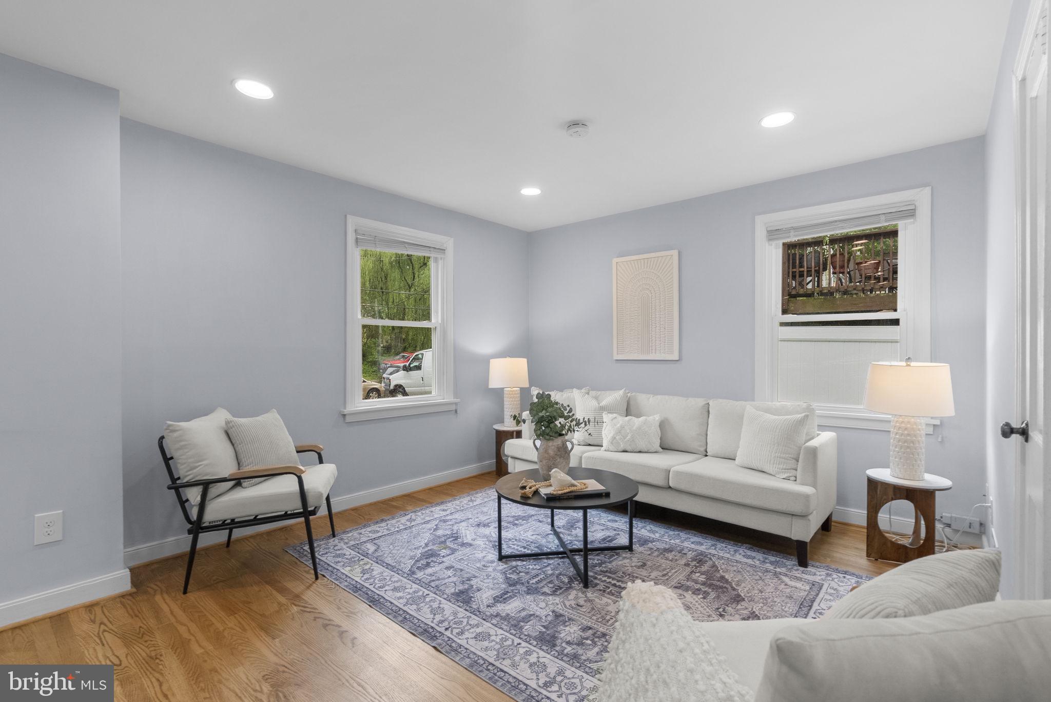 GLENMONT FOREST - Residential