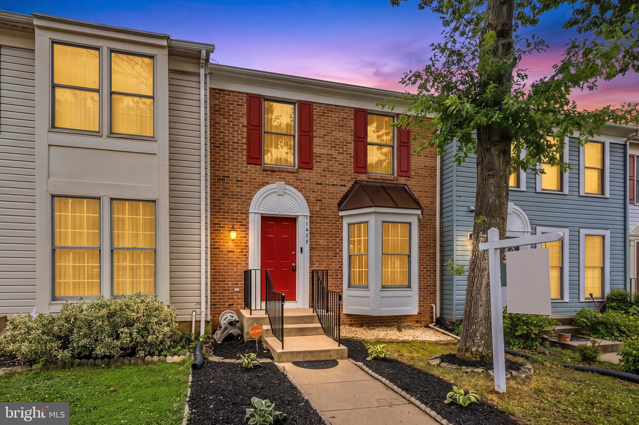 Beautifully renovated townhouse featuring modern upgrades throughout, including brand-new appliances, an updated kitchen, fresh paint, newer hardwood flooring, new carpet on the stairs, and updated plumbing fixtures.  This spacious home offers two large primary suites, each with vaulted ceilings and walk-in closets. The expansive country kitchen provides plenty of space for cooking and entertaining, while the fully finished walkout basement adds valuable living space and direct access to the backyard.  Enjoy the privacy of a fully fenced backyard, perfect for relaxing or entertaining. Don't miss this exceptional opportunity—this home won't last long!