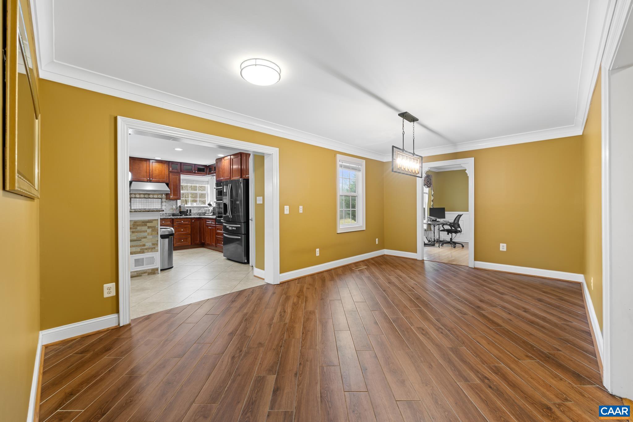 FOX CHASE - Residential