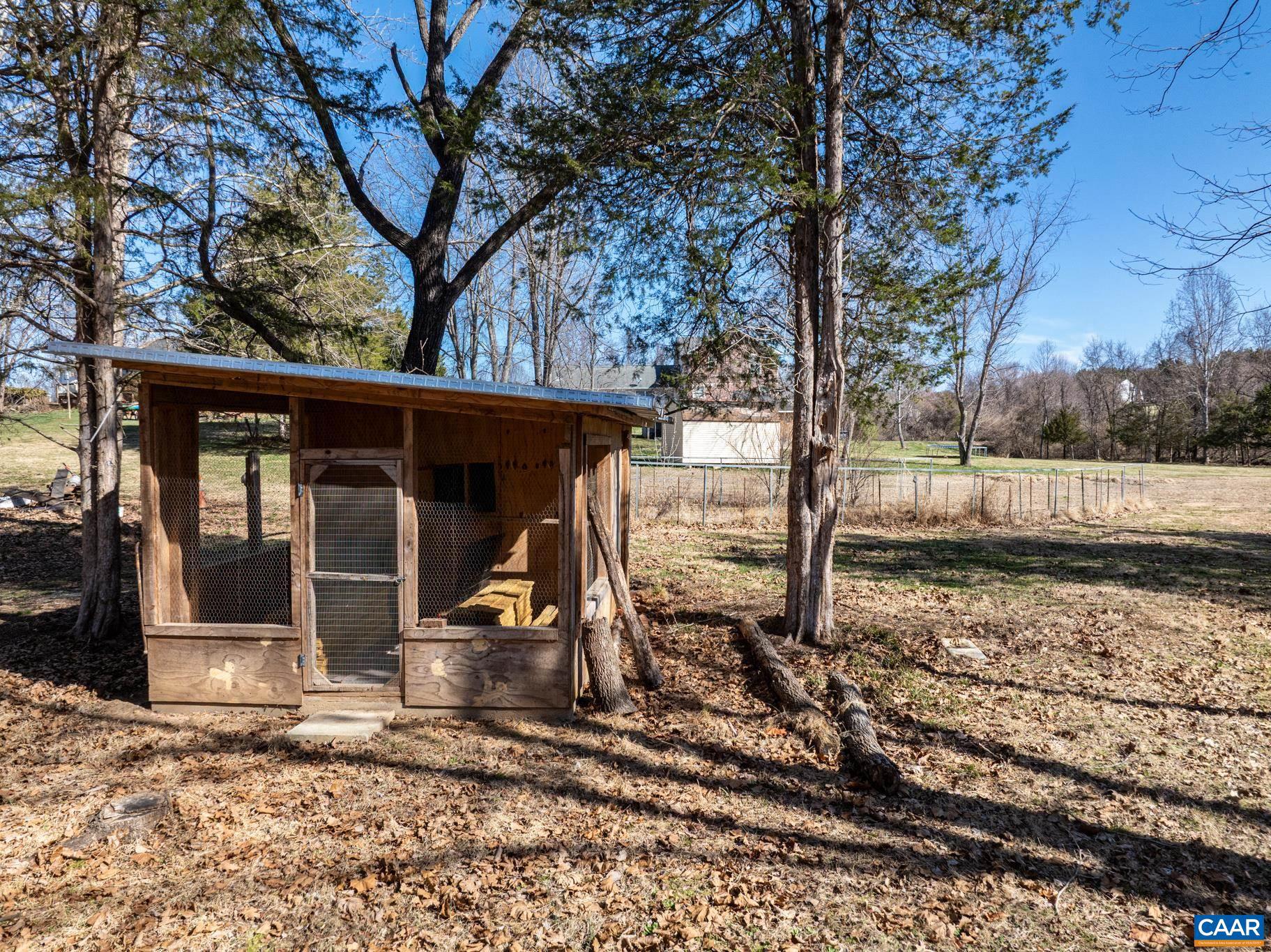 FOX CHASE - Residential