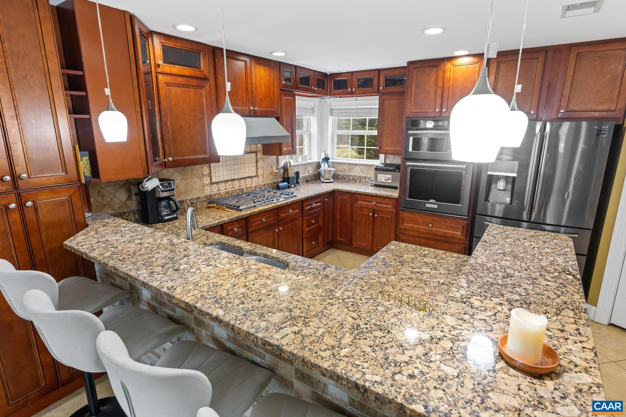FOX CHASE - Residential