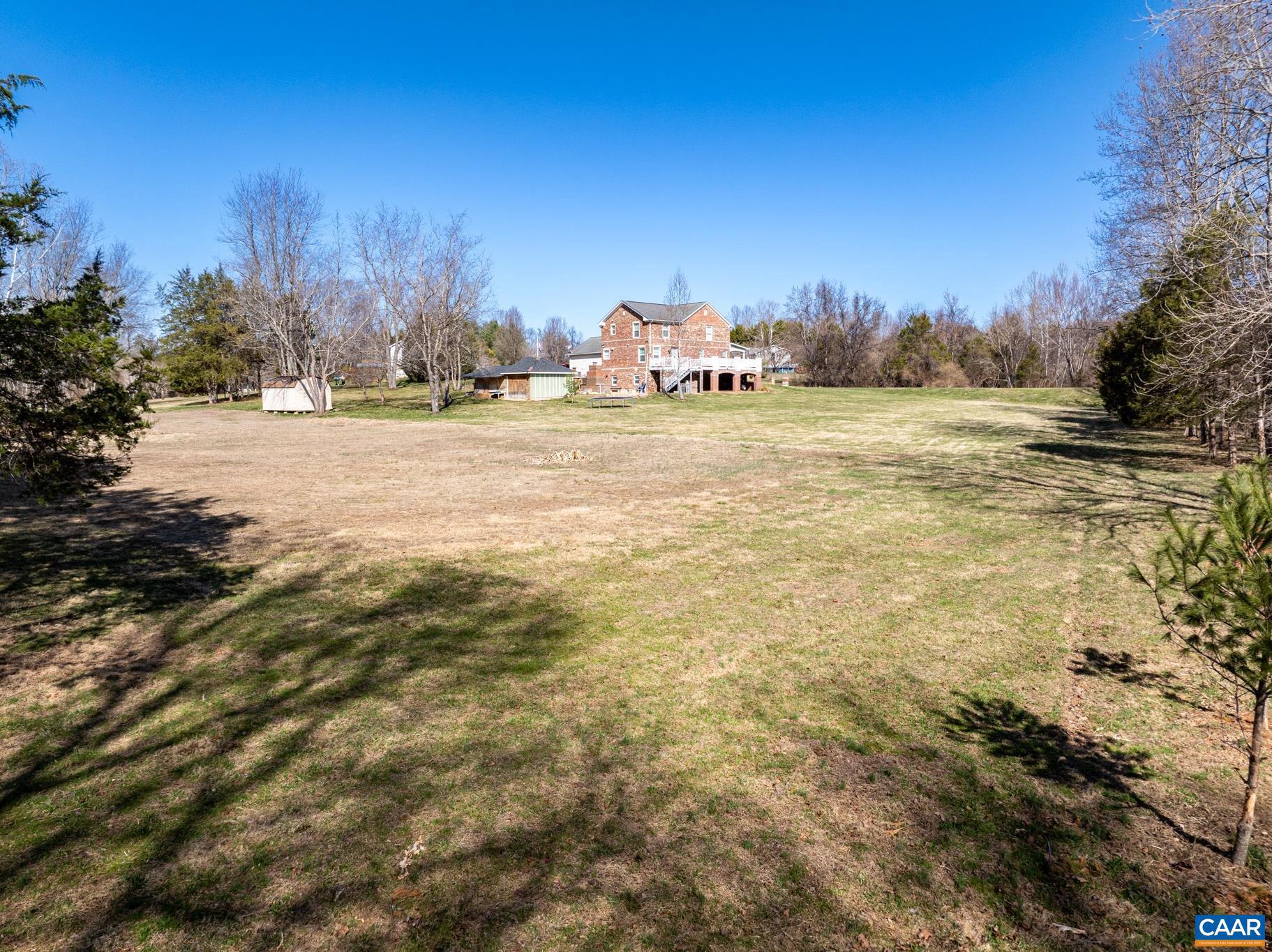 FOX CHASE - Residential