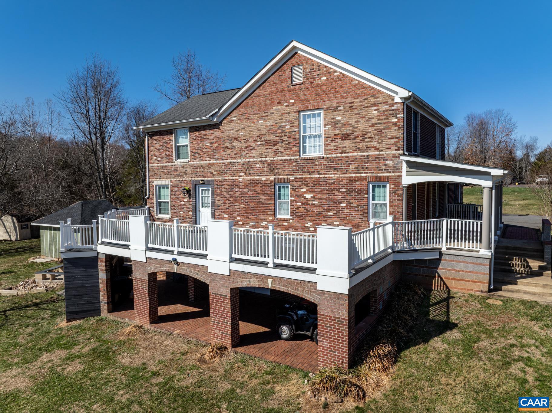 FOX CHASE - Residential
