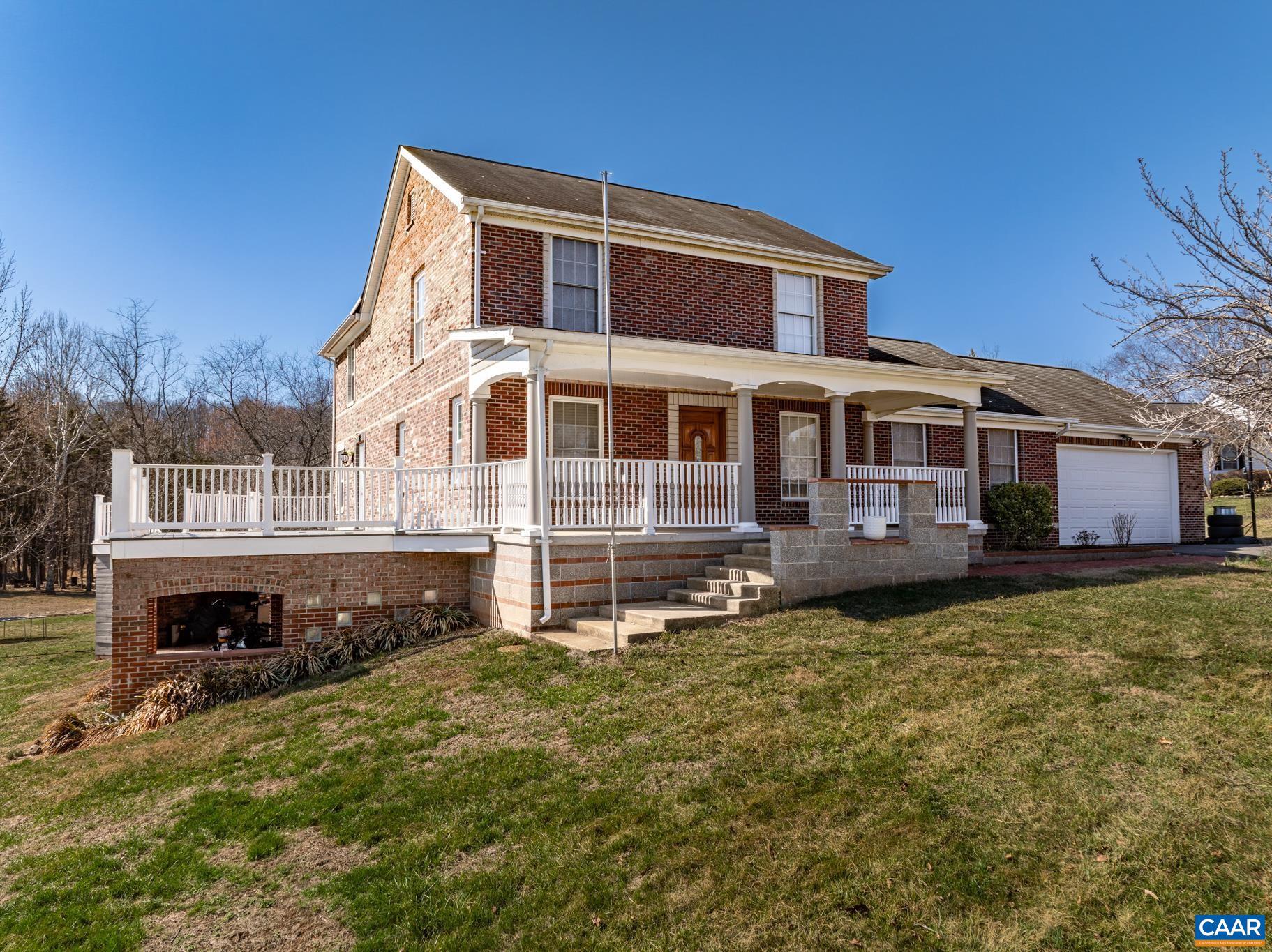 FOX CHASE - Residential