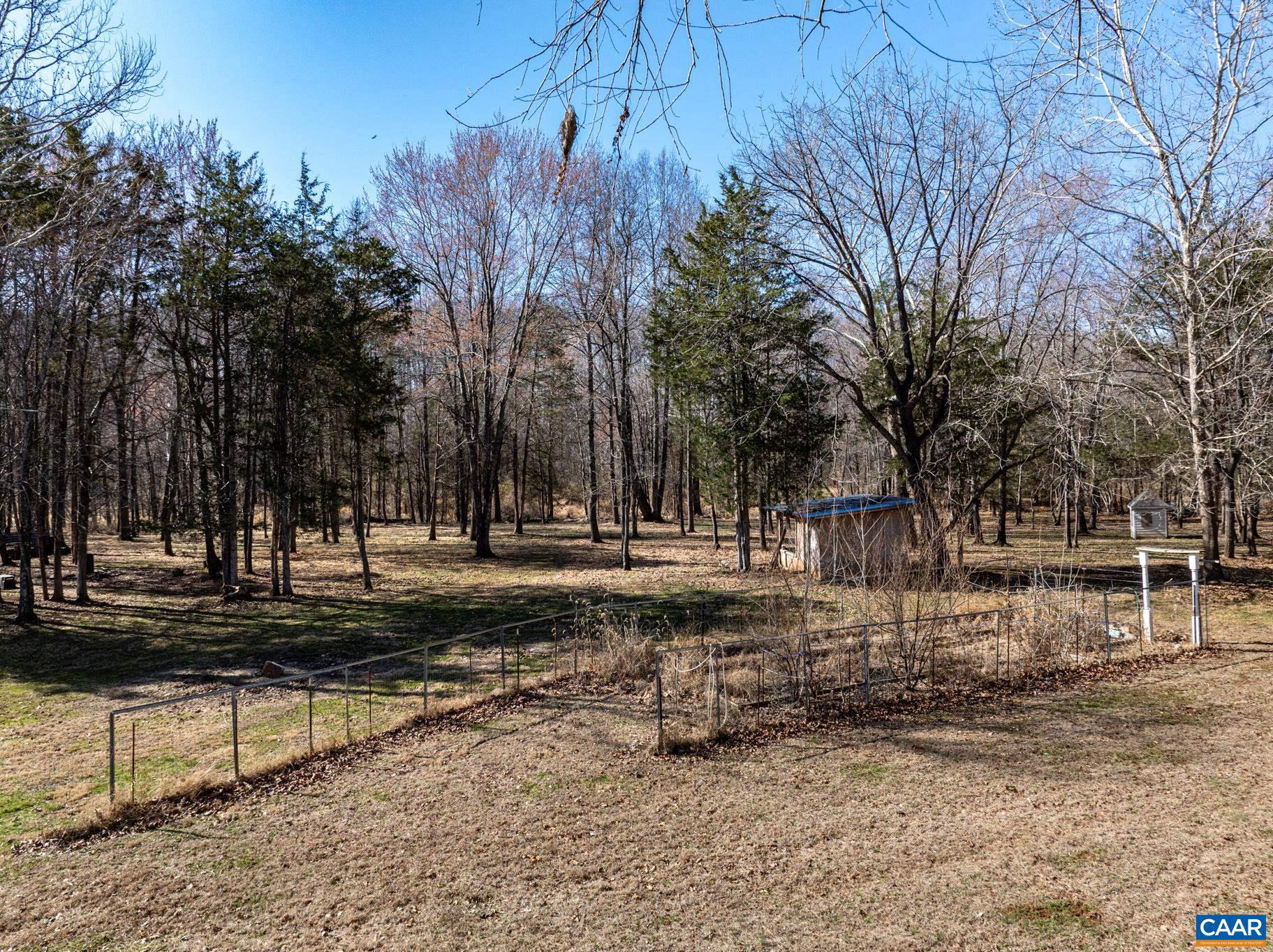 FOX CHASE - Residential