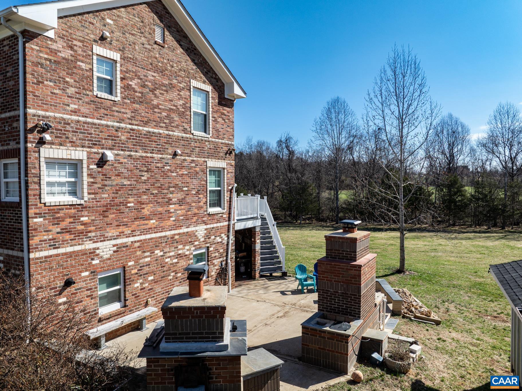 FOX CHASE - Residential