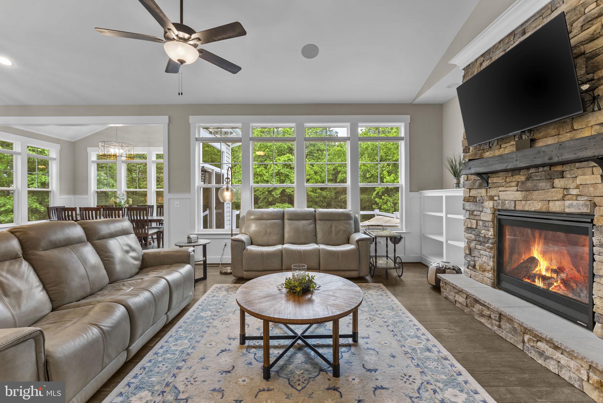 BROOKSIDE - Residential