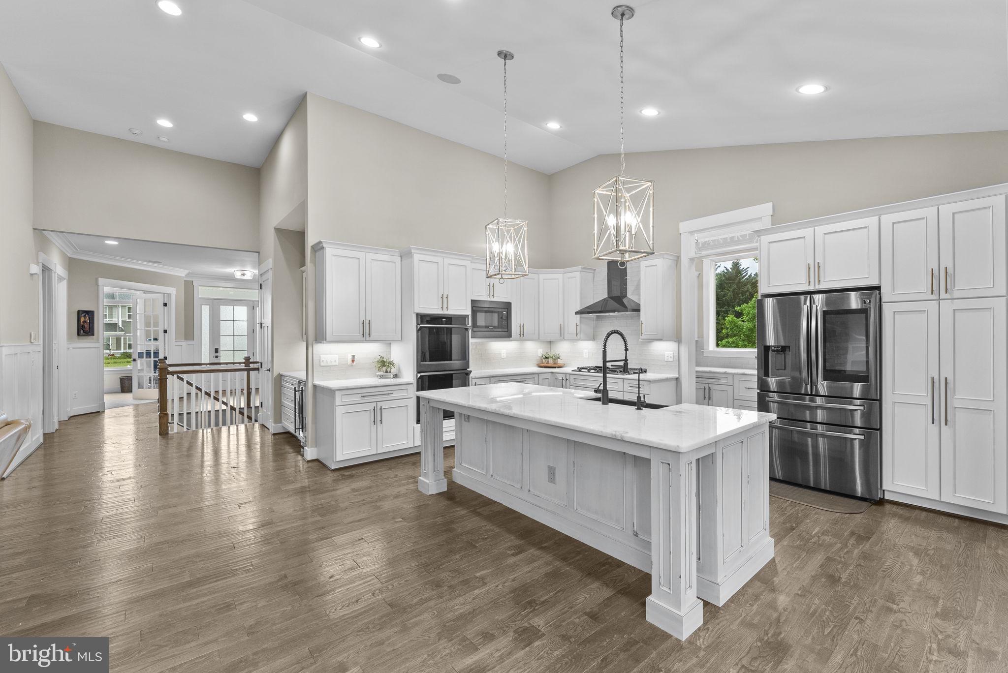 BROOKSIDE - Residential