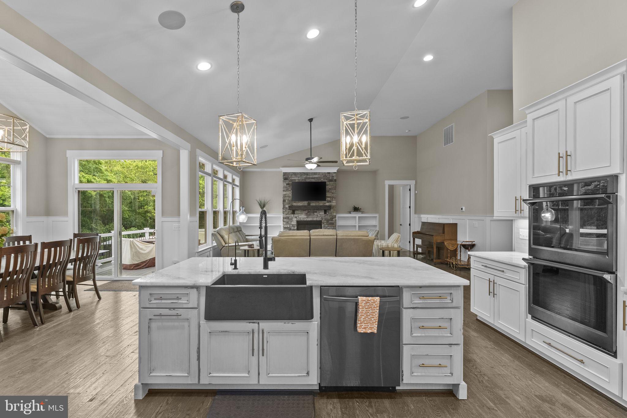 BROOKSIDE - Residential
