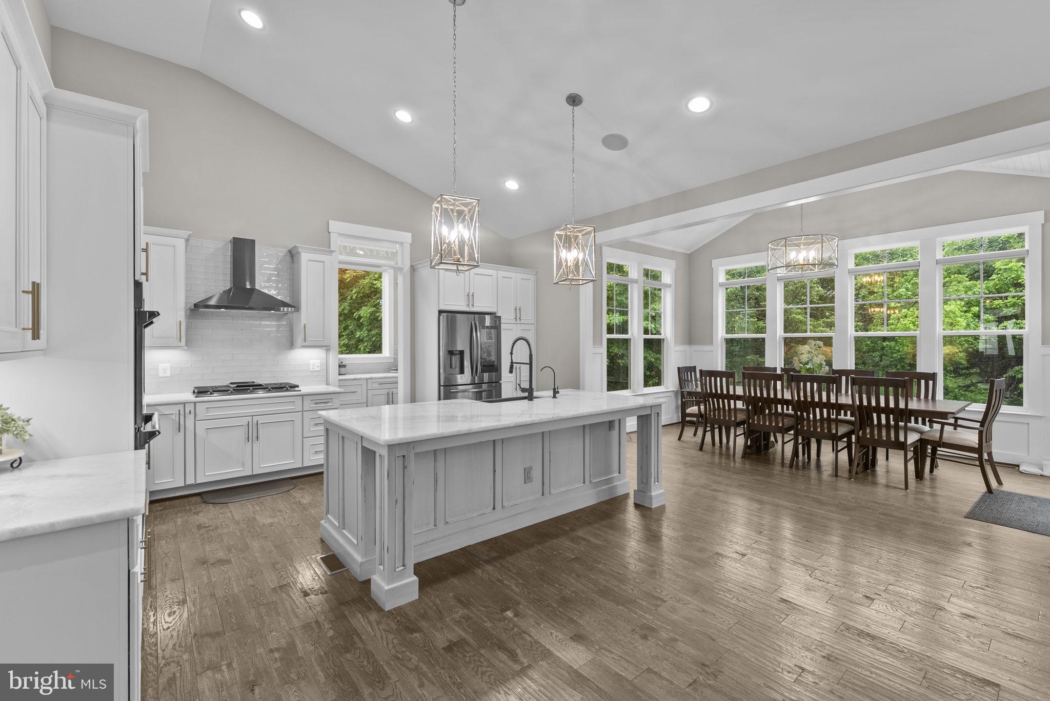 BROOKSIDE - Residential