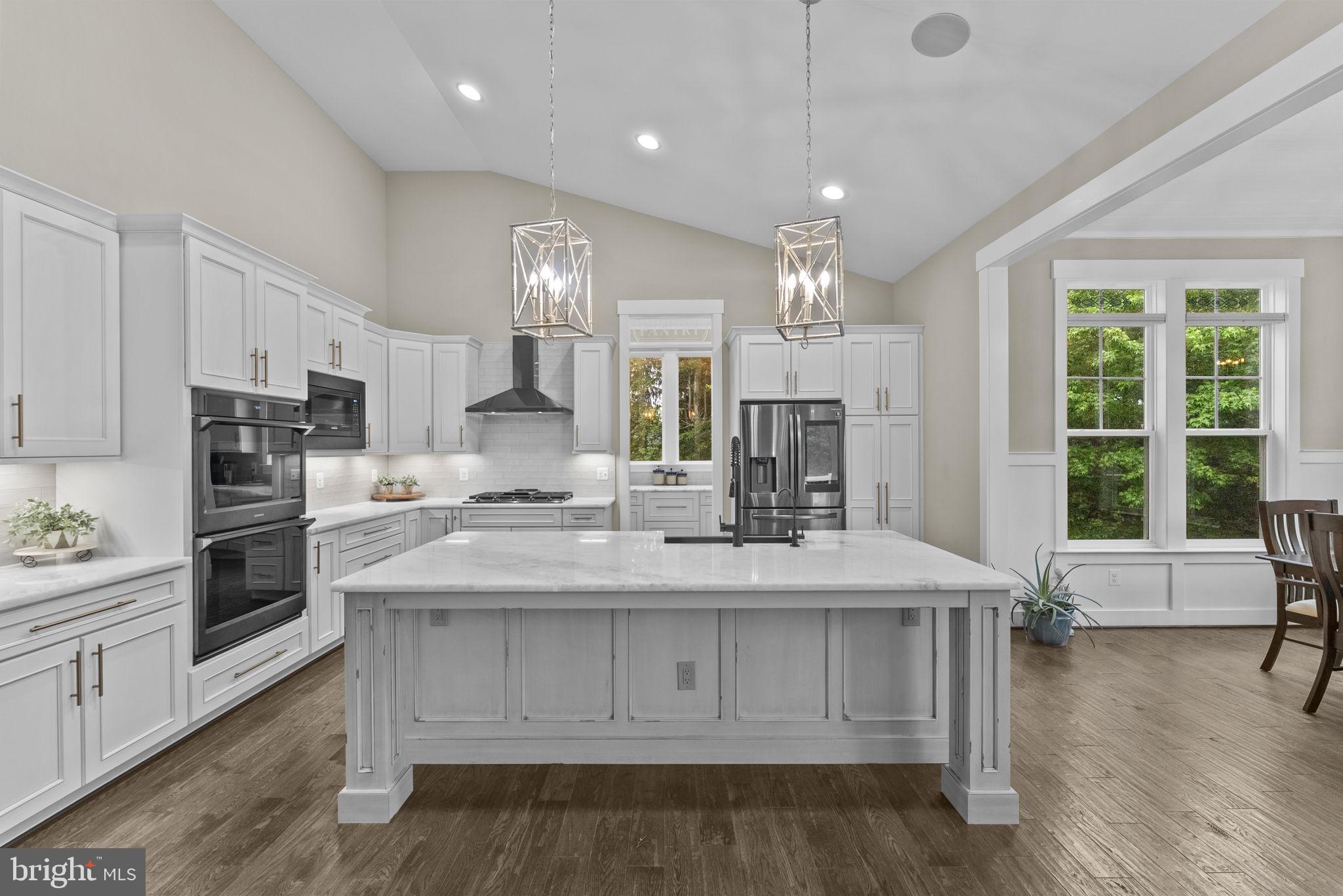 BROOKSIDE - Residential