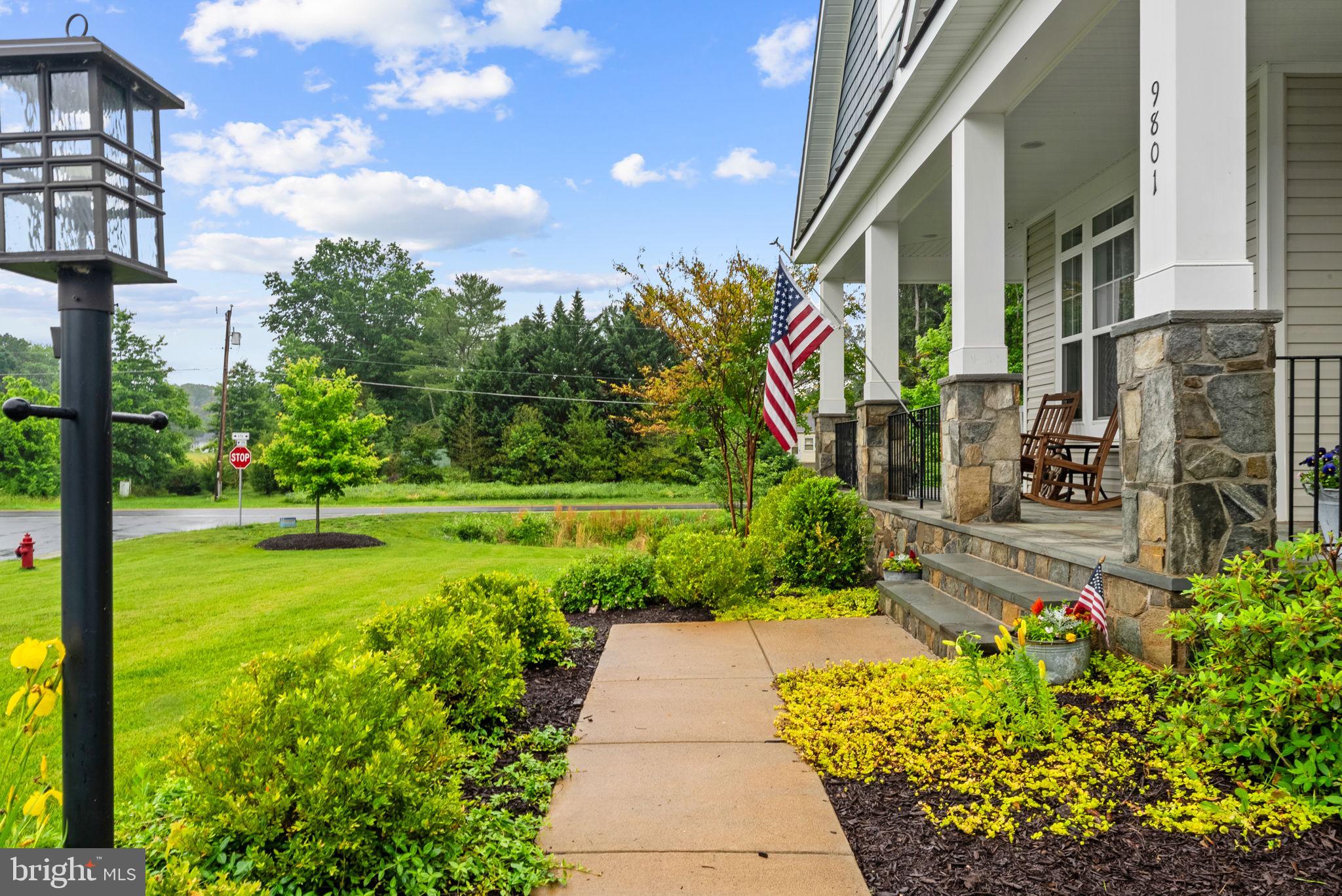 BROOKSIDE - Residential