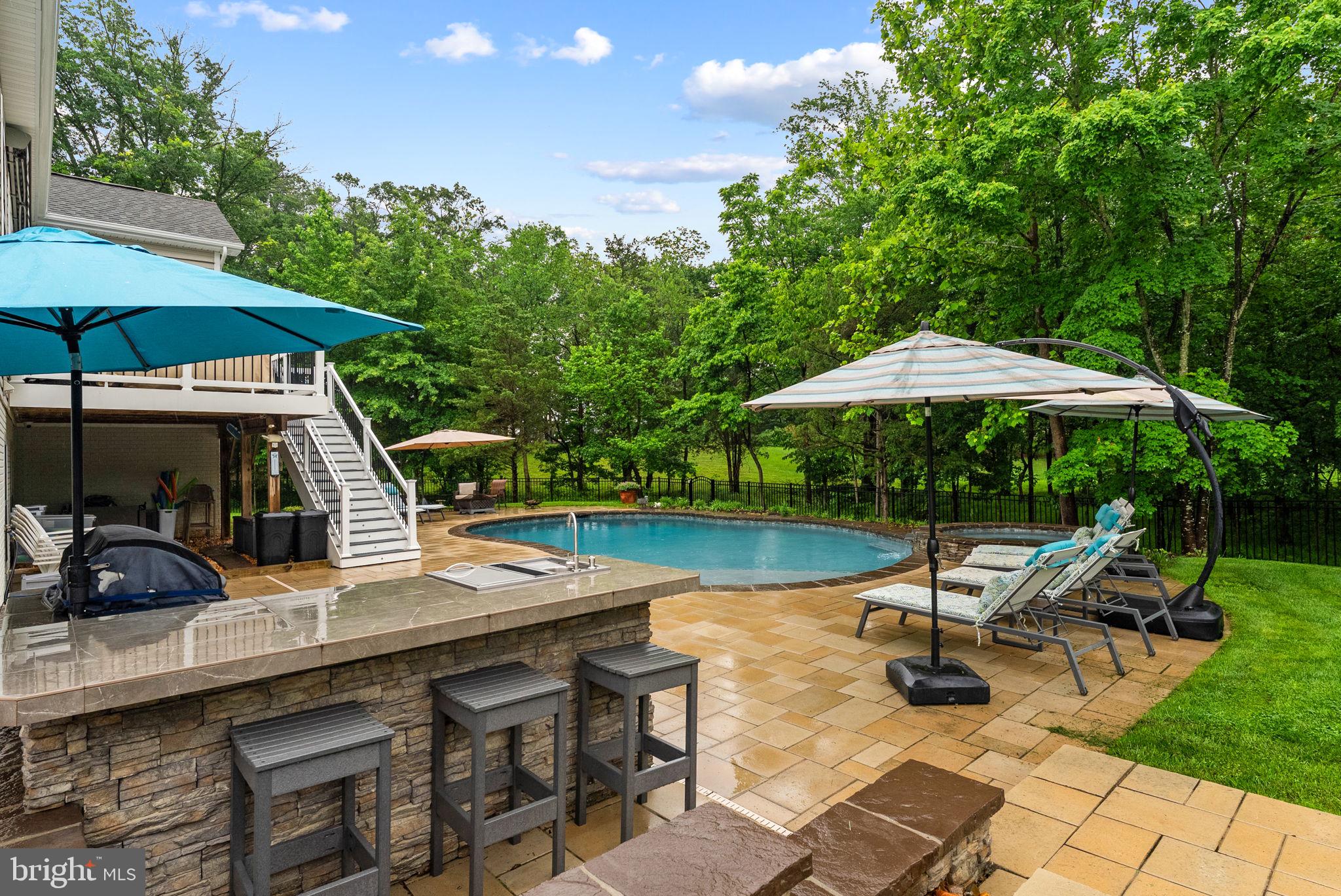 BROOKSIDE - Residential