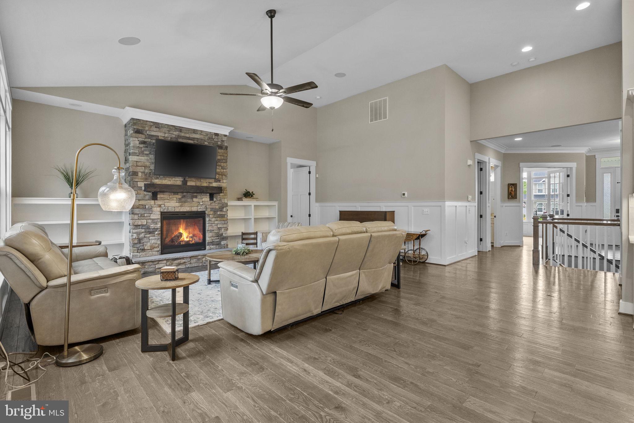 BROOKSIDE - Residential