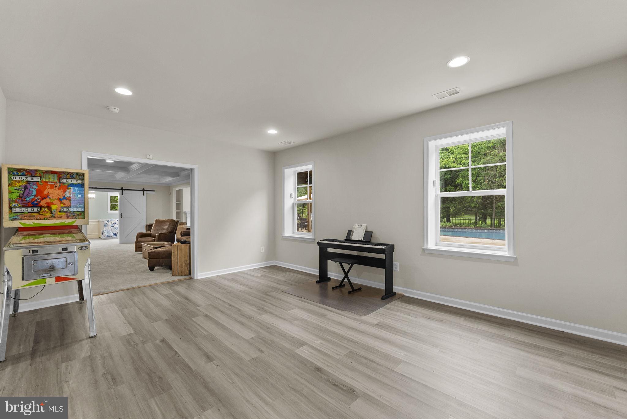 BROOKSIDE - Residential