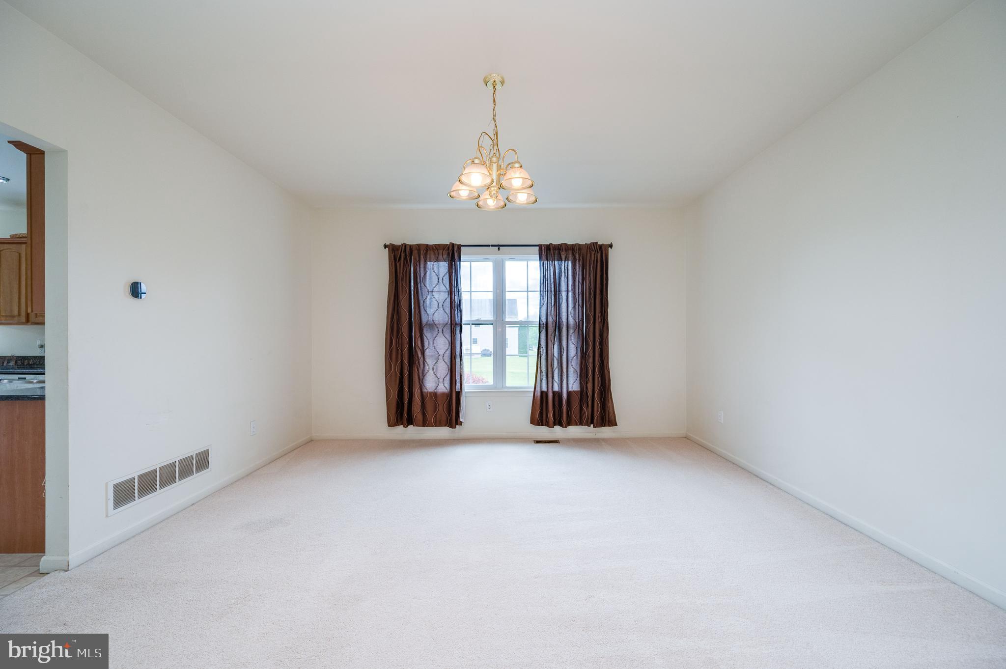 MEADOWBROOK - Residential