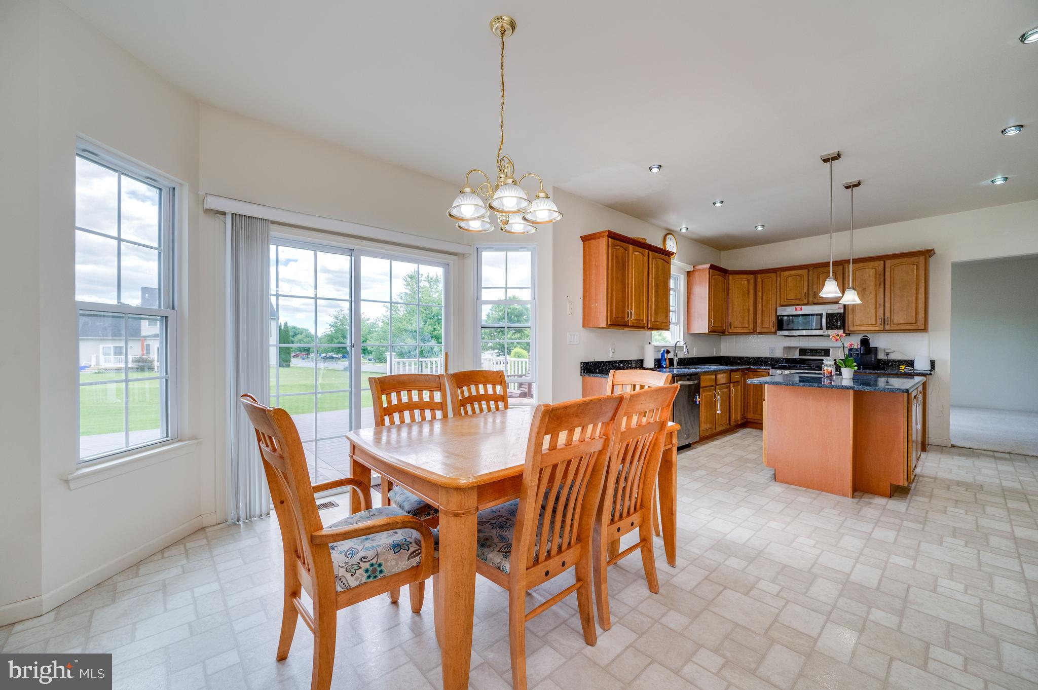 MEADOWBROOK - Residential