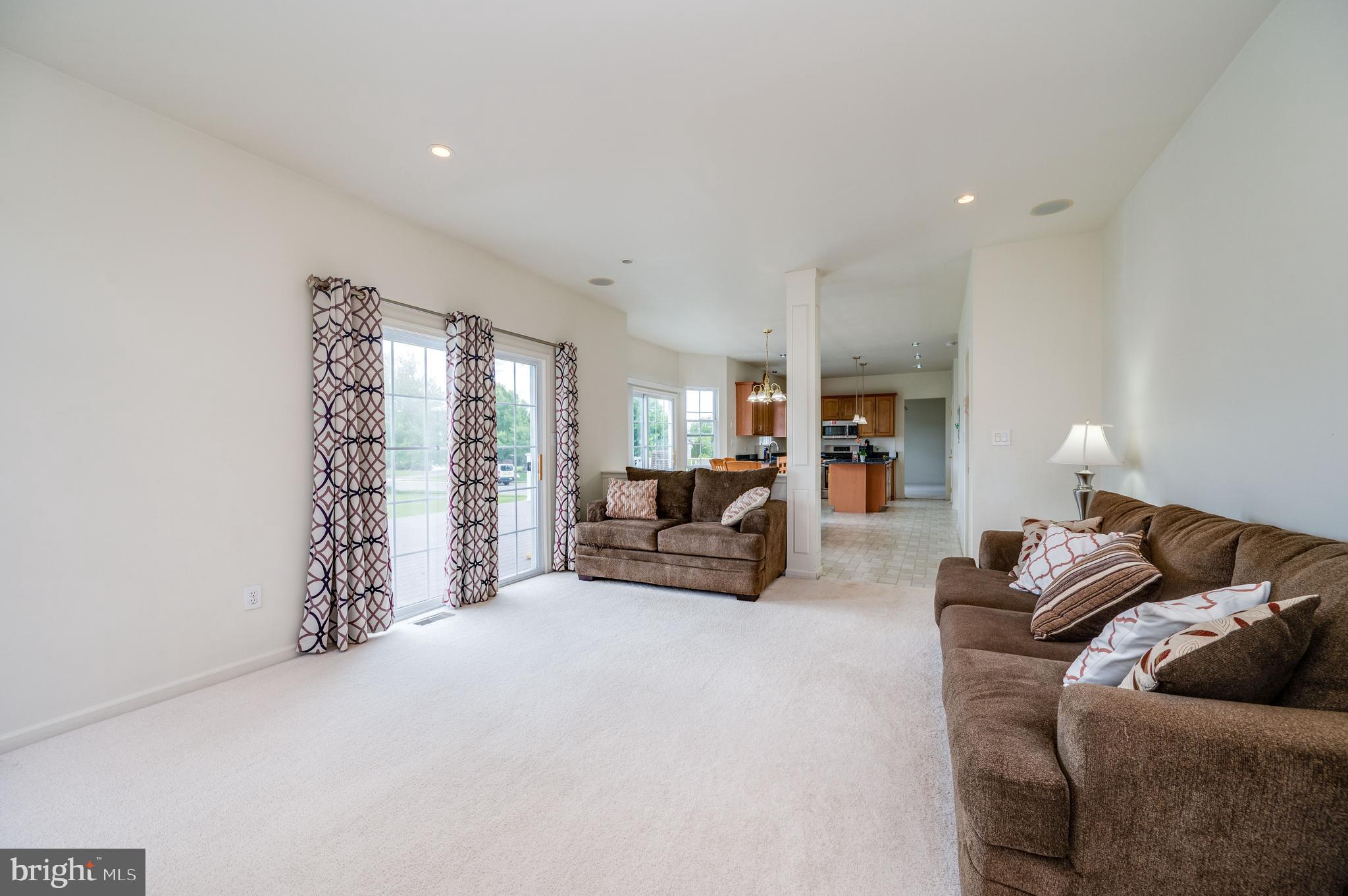 MEADOWBROOK - Residential
