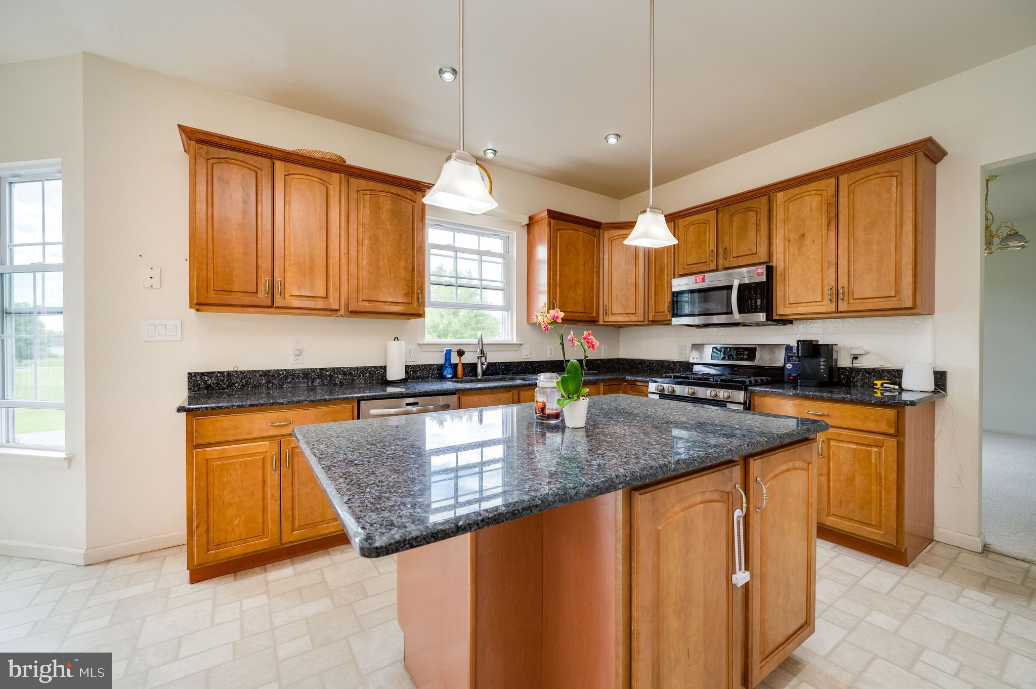 MEADOWBROOK - Residential
