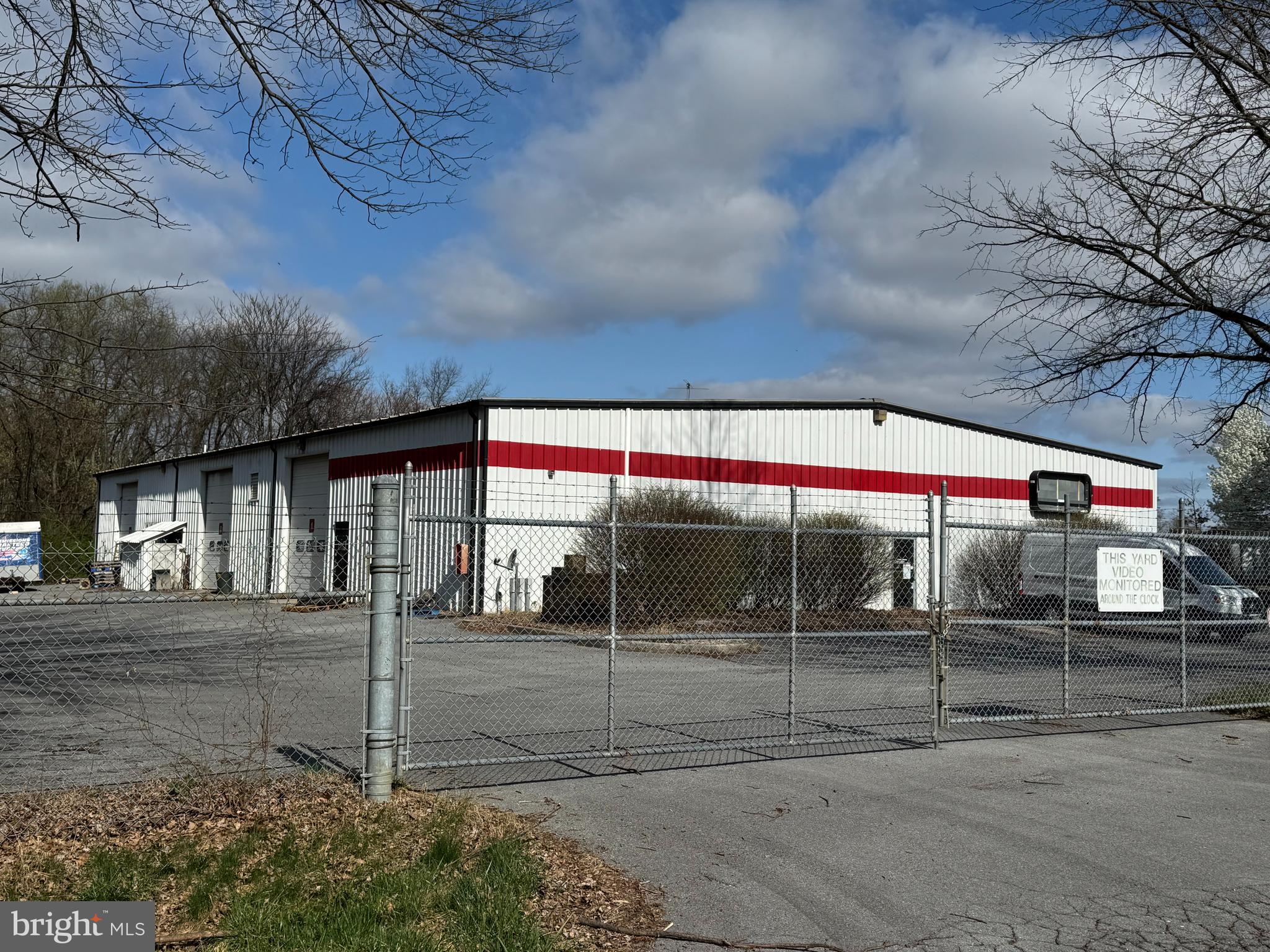 NONE AVAILABLE - Commercial Lease
