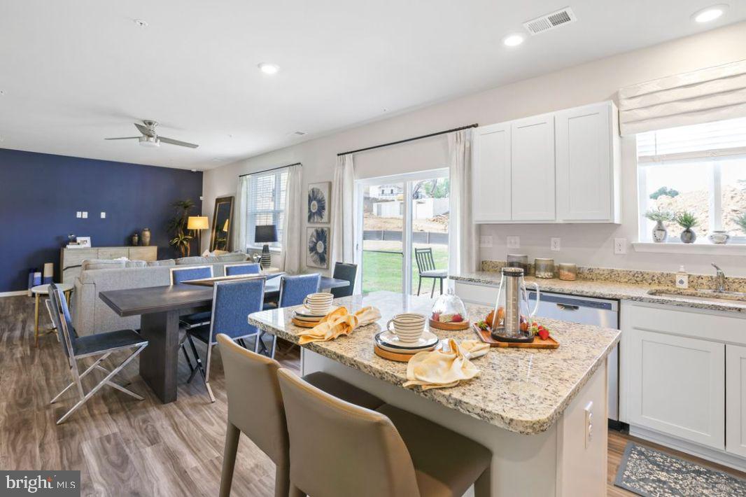 RED HILL - Residential