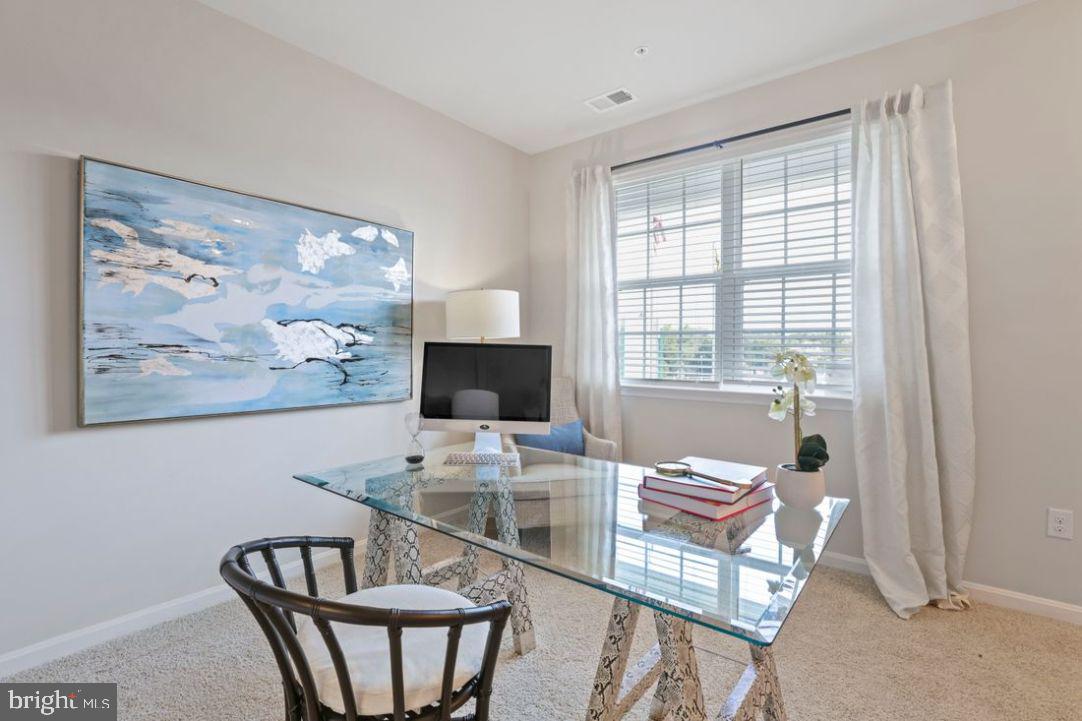 RED HILL - Residential