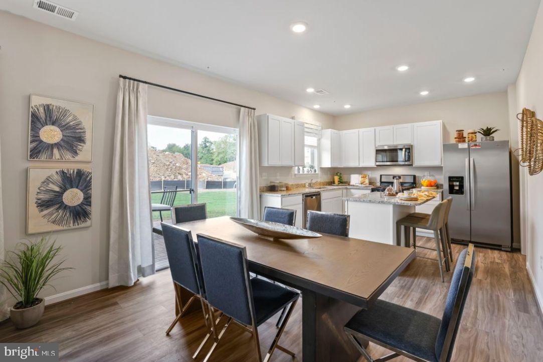 RED HILL - Residential