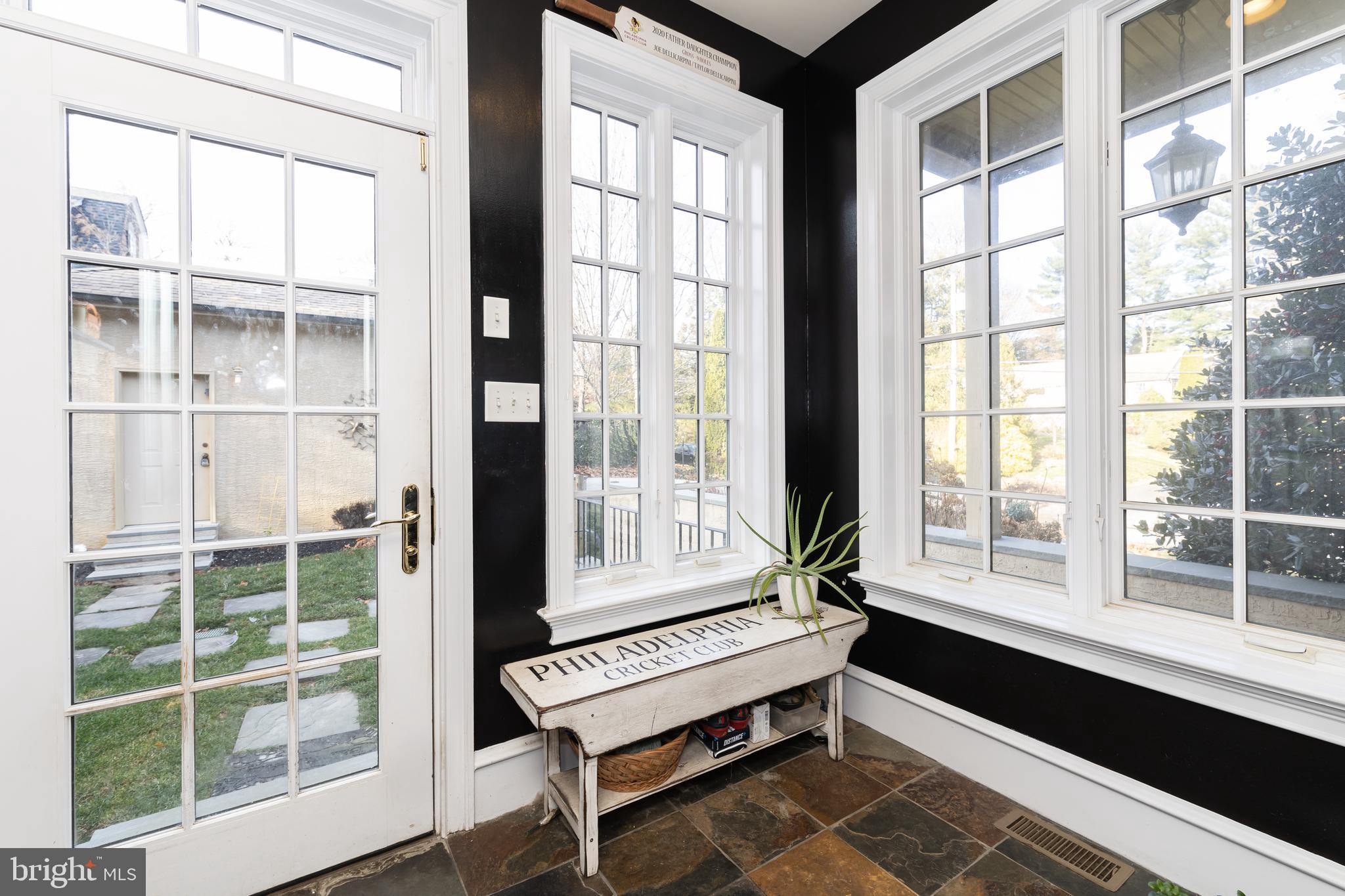 CHESTNUT HILL - Residential