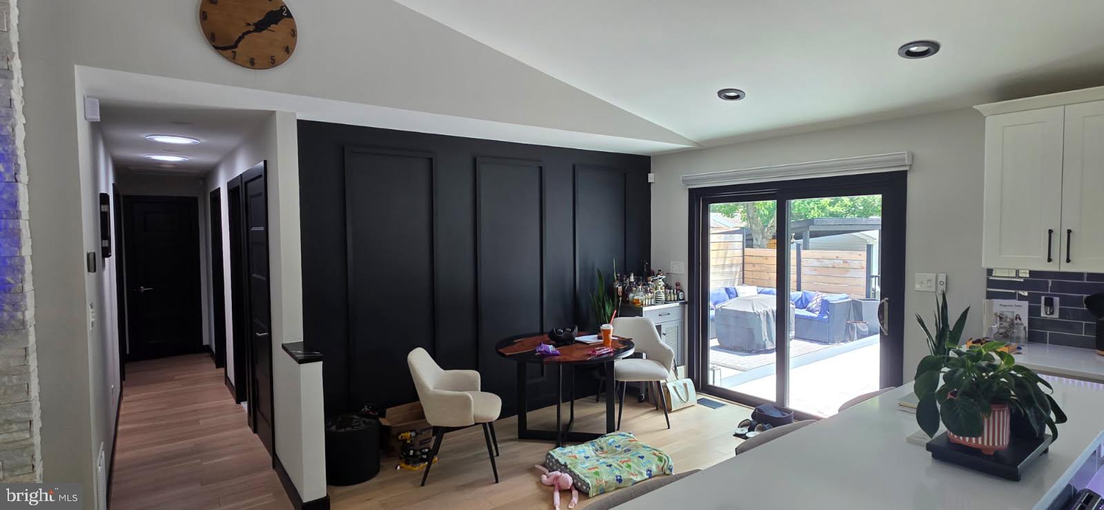 ELMHURST - Residential